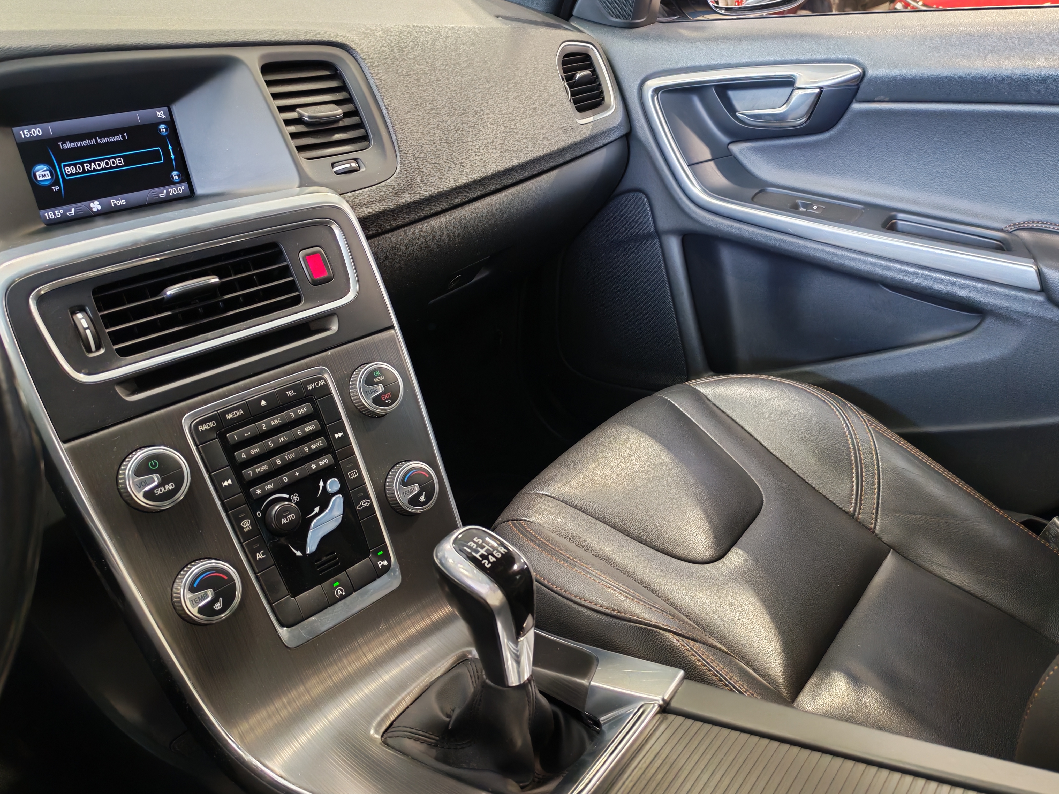 Volvo S60 D4 SUMMUM CROSS COUNTRY