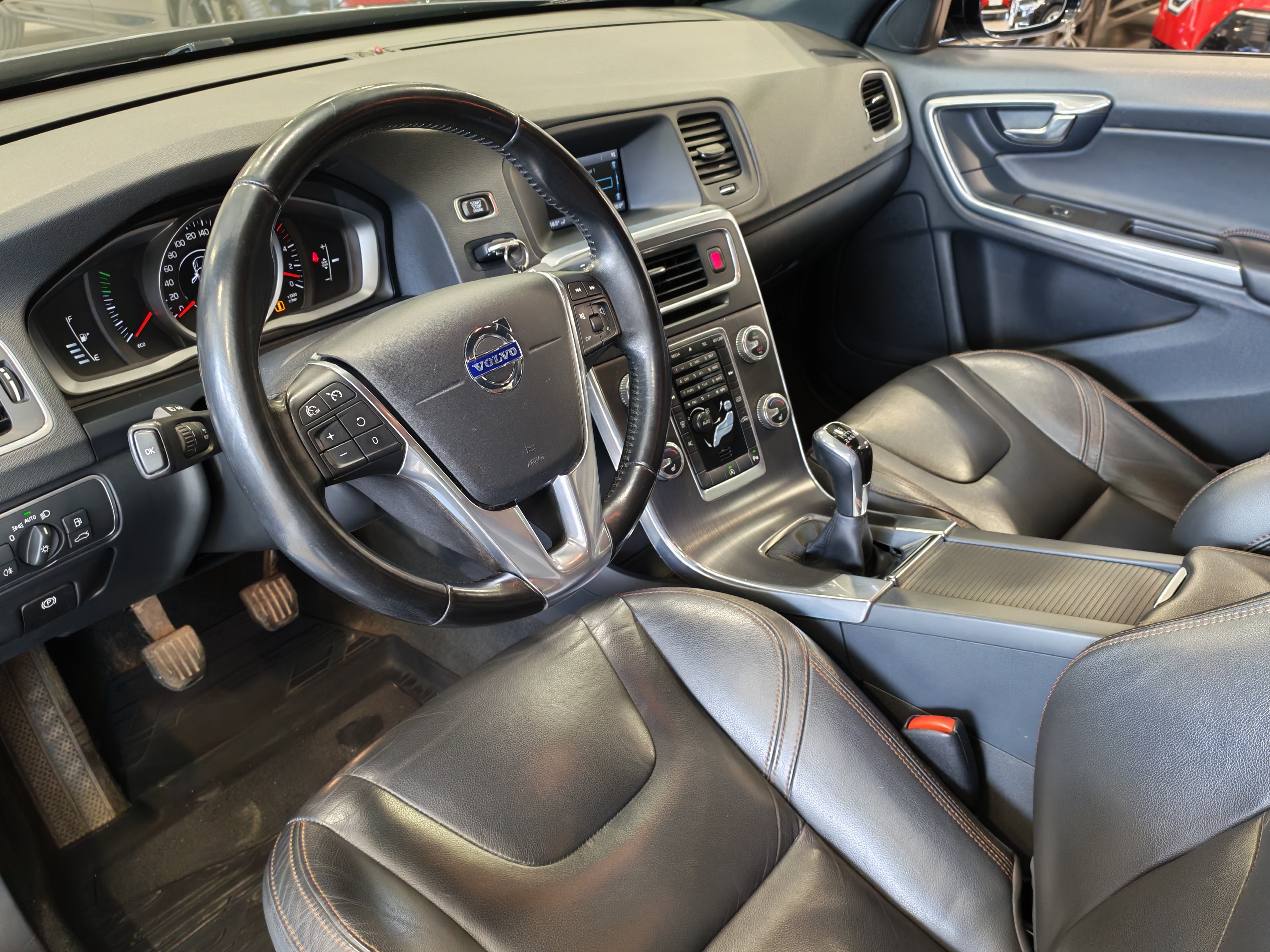 Volvo S60 D4 SUMMUM CROSS COUNTRY