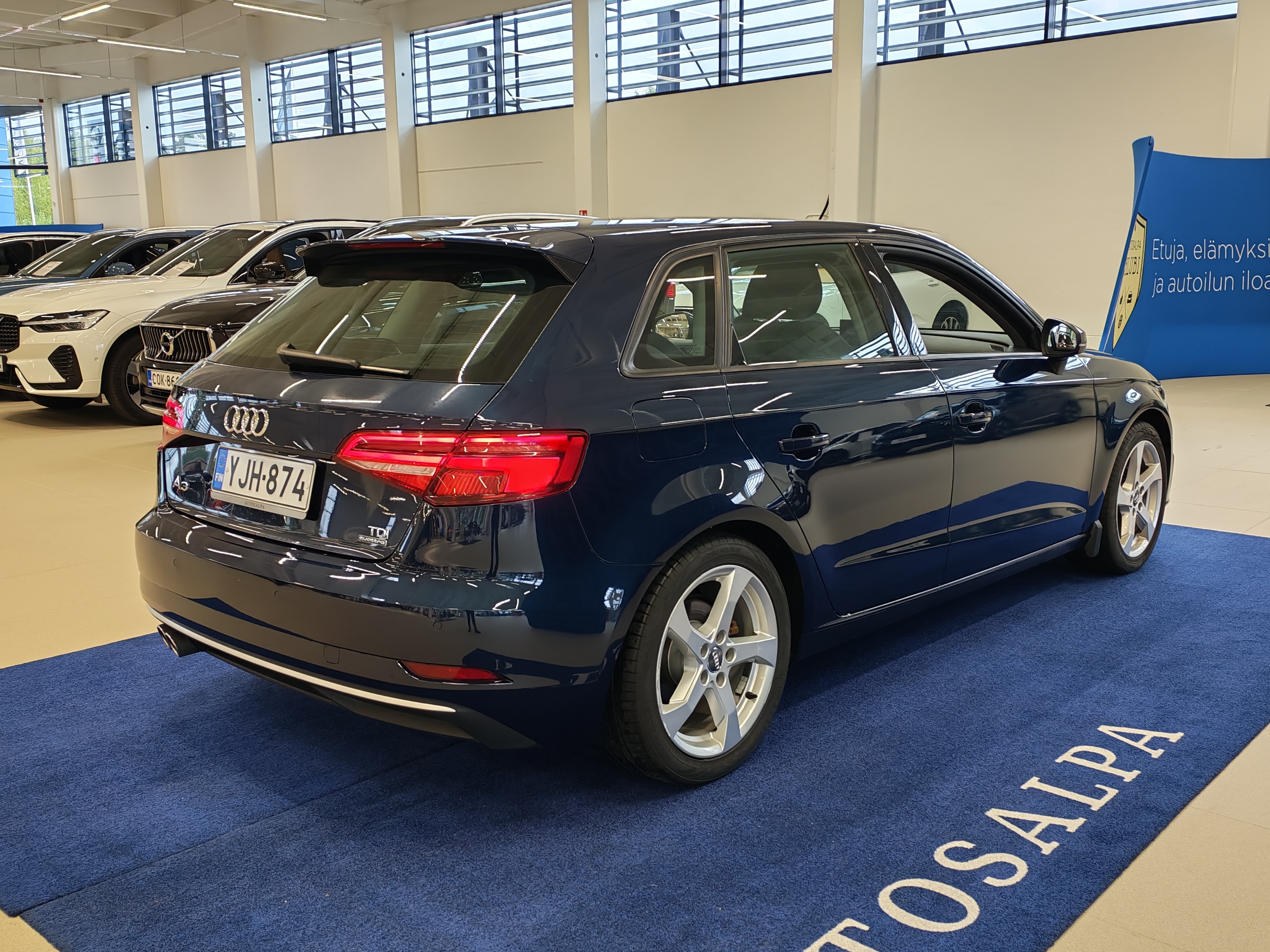 Audi A3 2016, photo 3/17