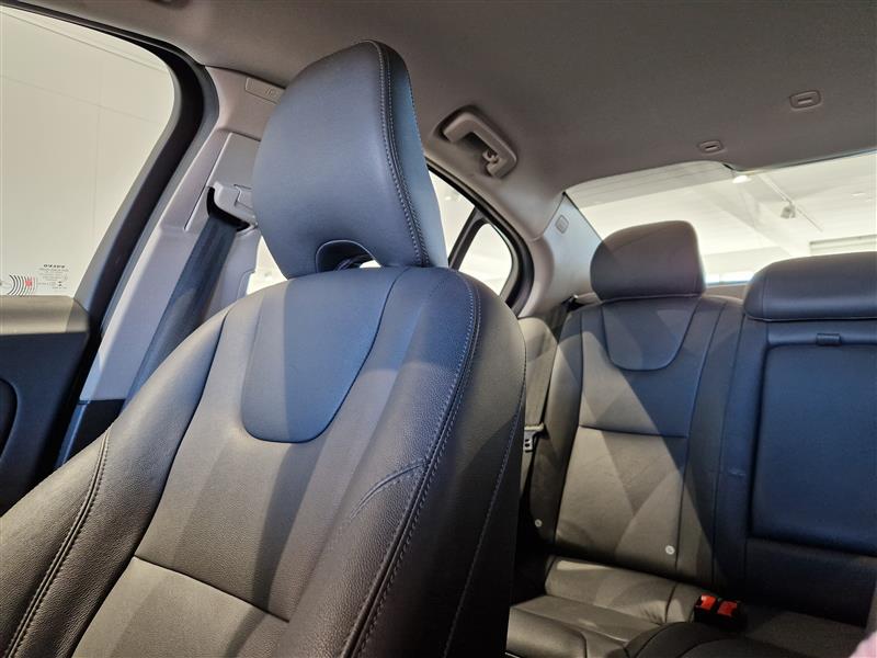 Volvo S60 D3 CLASSIC SUMMUM AUT TAKUU 12KK/20TKM