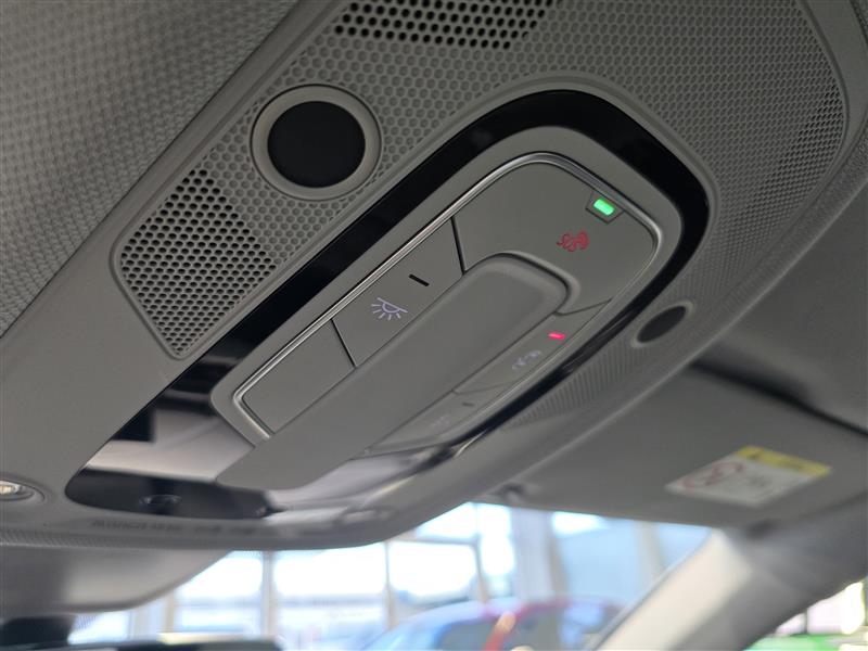 Audi A4 SEDAN BUSINESS SPORT COMFORT S LINE EDITION 2,0 TF