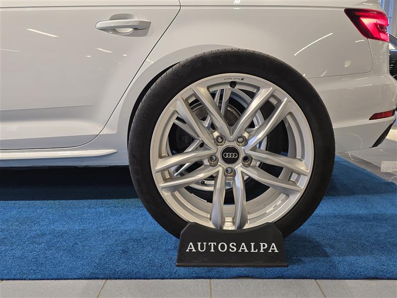 Audi A4 SEDAN BUSINESS SPORT COMFORT S LINE EDITION 2,0 TF