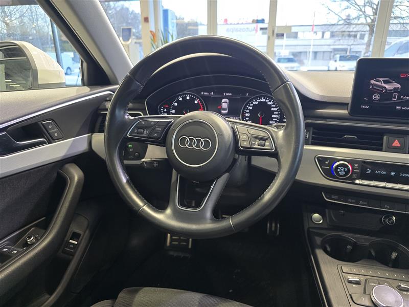 Audi A4 SEDAN BUSINESS SPORT COMFORT S LINE EDITION 2,0 TF