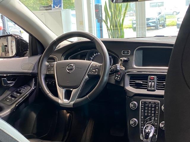 Volvo V40 T2 BUSINESS DYNAMIC EDITION AUT TAKUU 12KK/20TKM