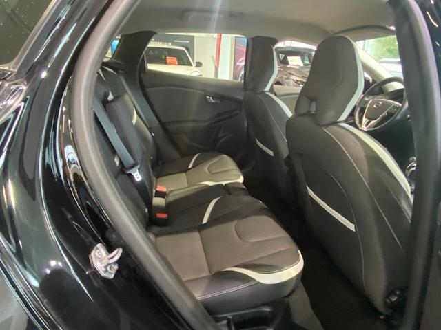 Volvo V40 T2 BUSINESS DYNAMIC EDITION AUT TAKUU 12KK/20TKM