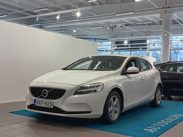 volvo V40 T2 DYNAMIC EDITION AUT