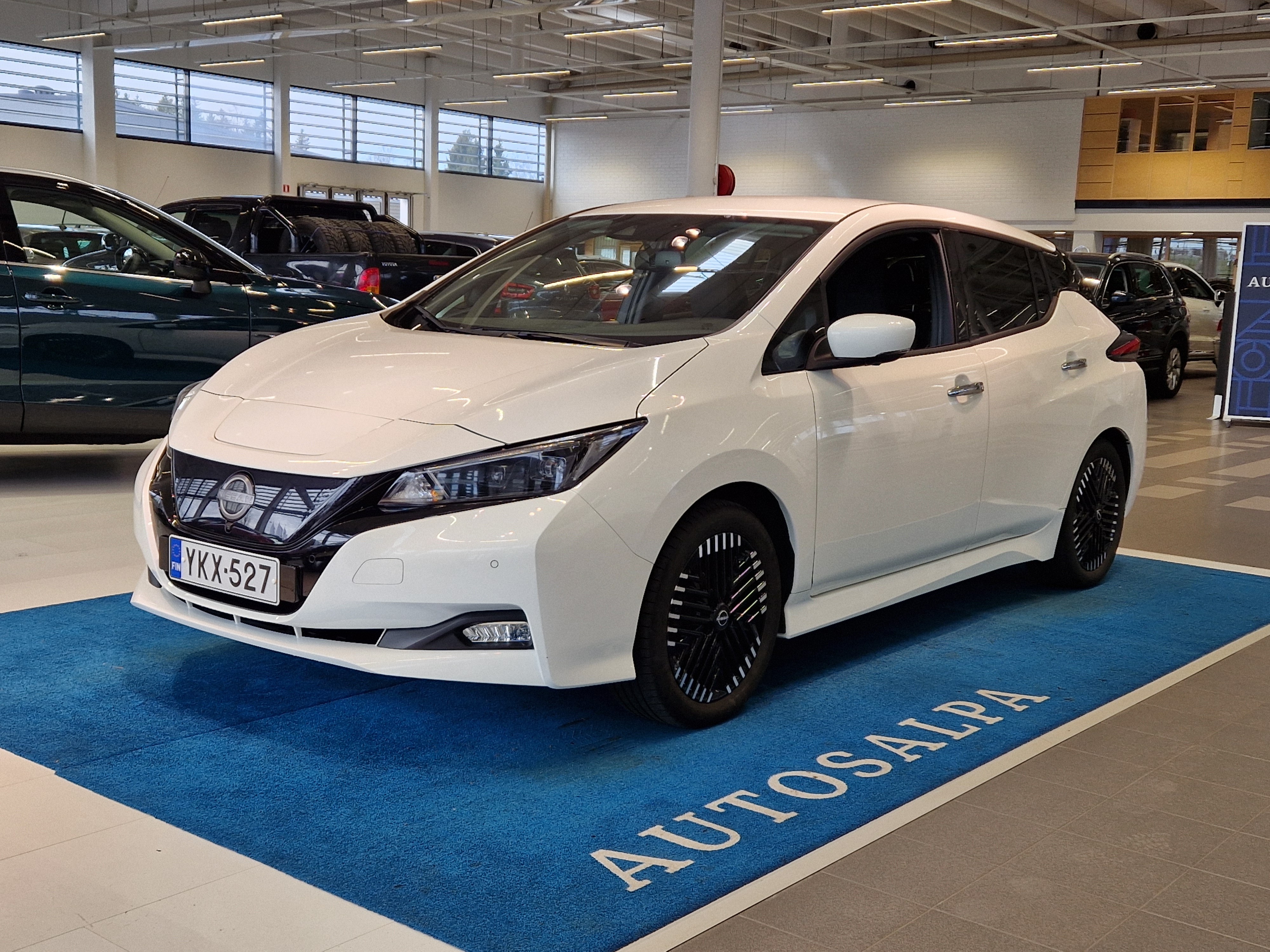 Nissan LEAF N-CONNECTA MY22 39 KWH LED FI