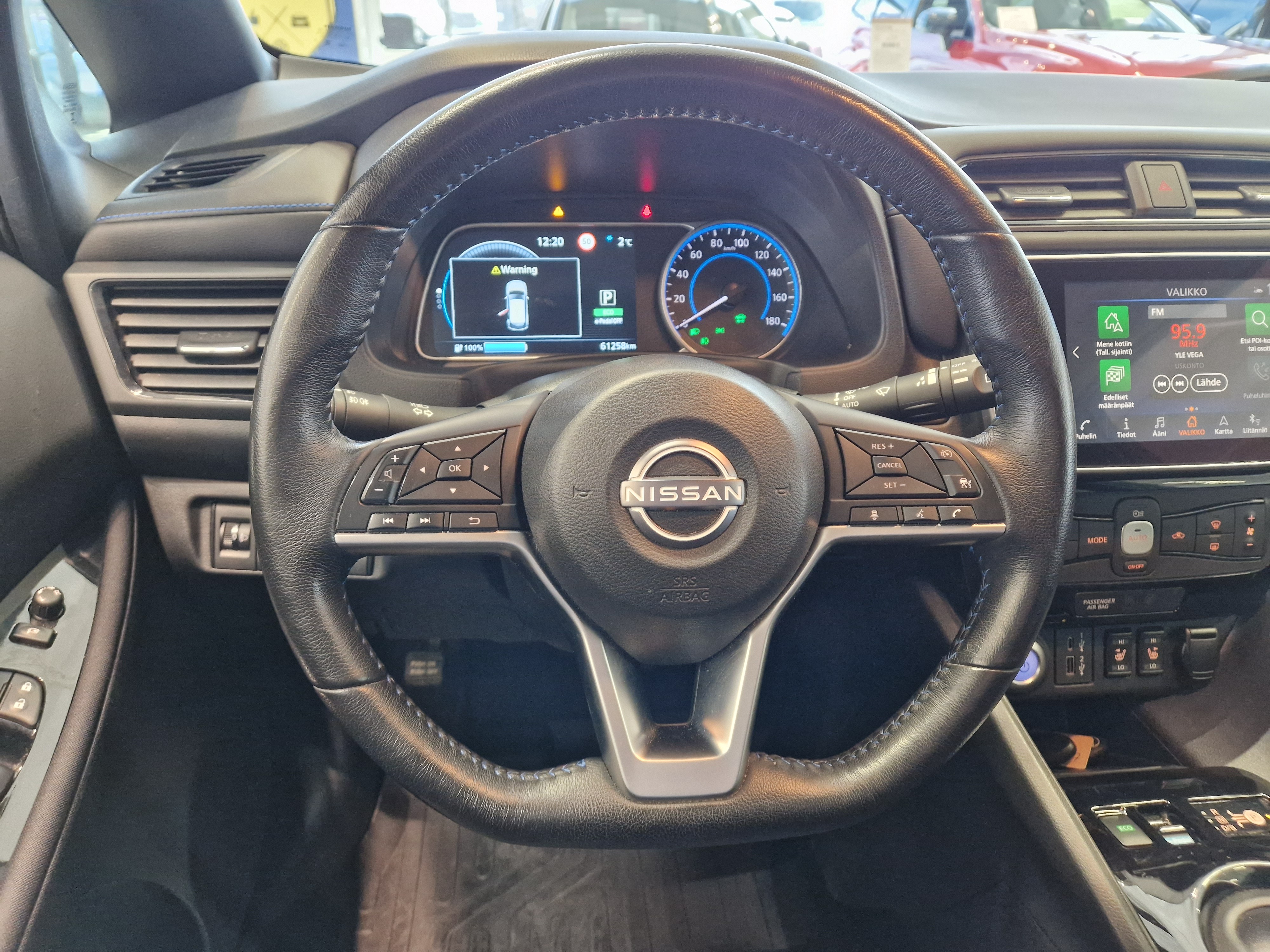 Nissan LEAF N-CONNECTA MY22 39 KWH LED FI