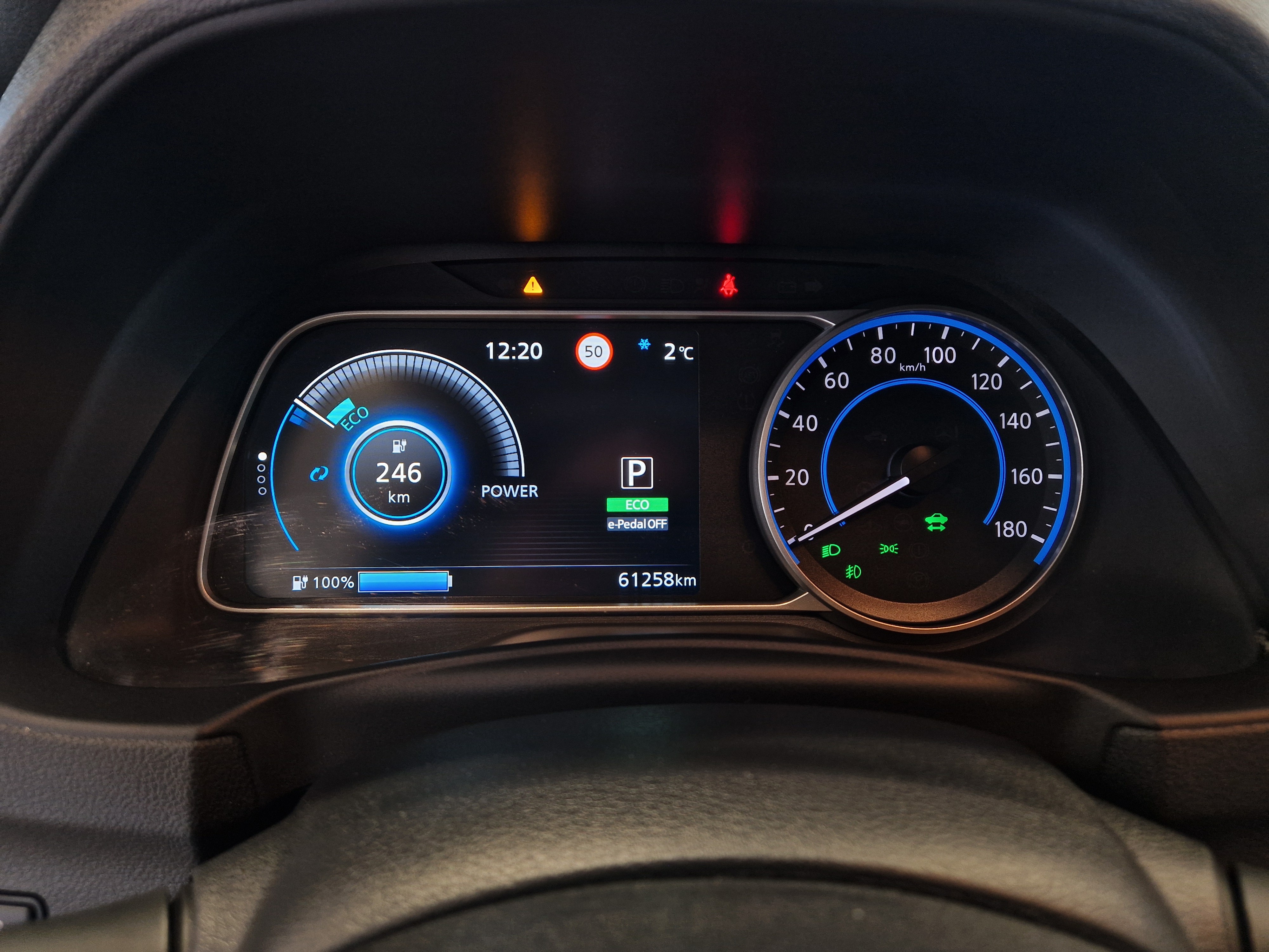 Nissan LEAF N-CONNECTA MY22 39 KWH LED FI