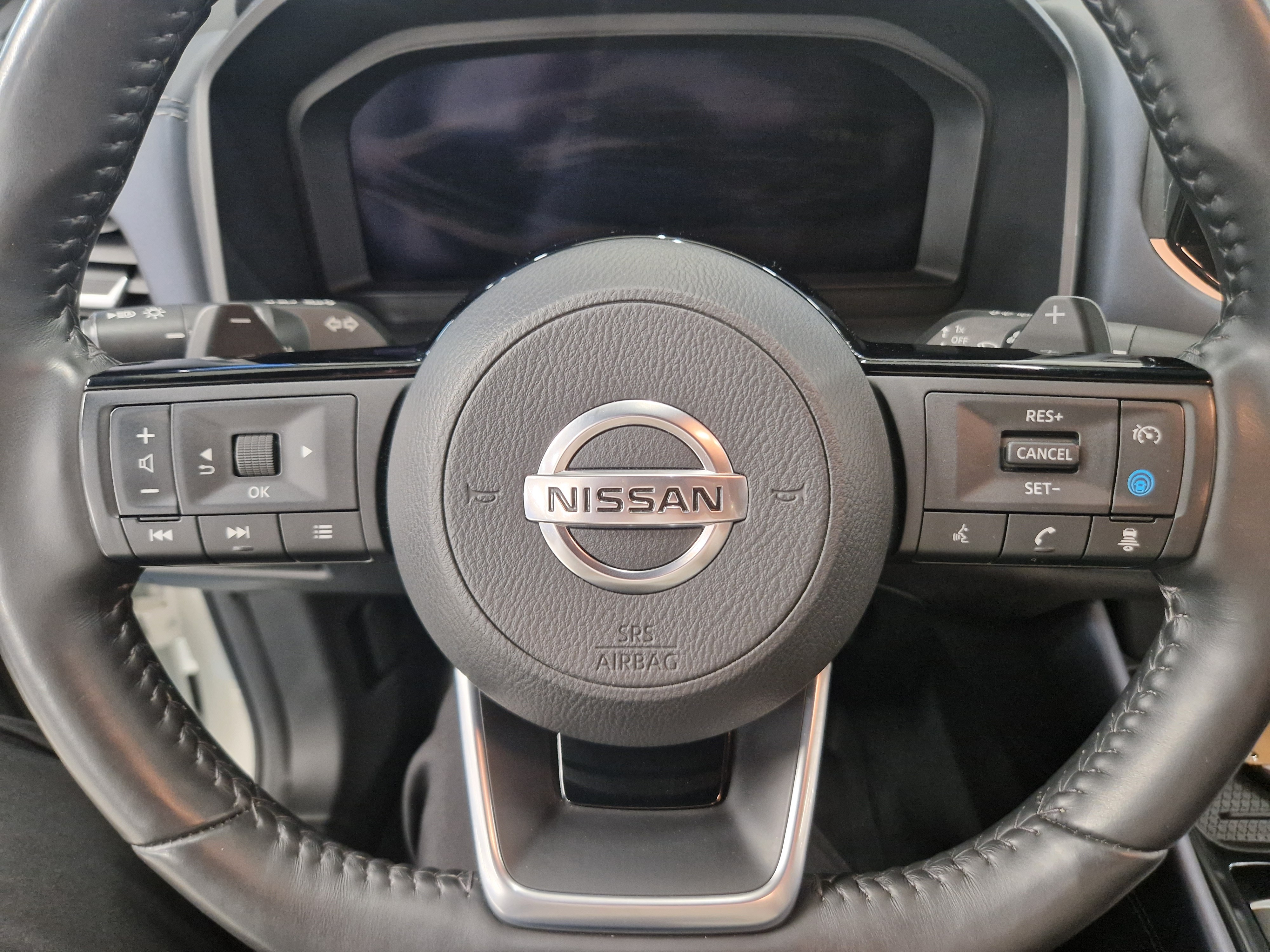 Nissan QASHQAI MHEV 158 XTRONIC 2WD TEKNA