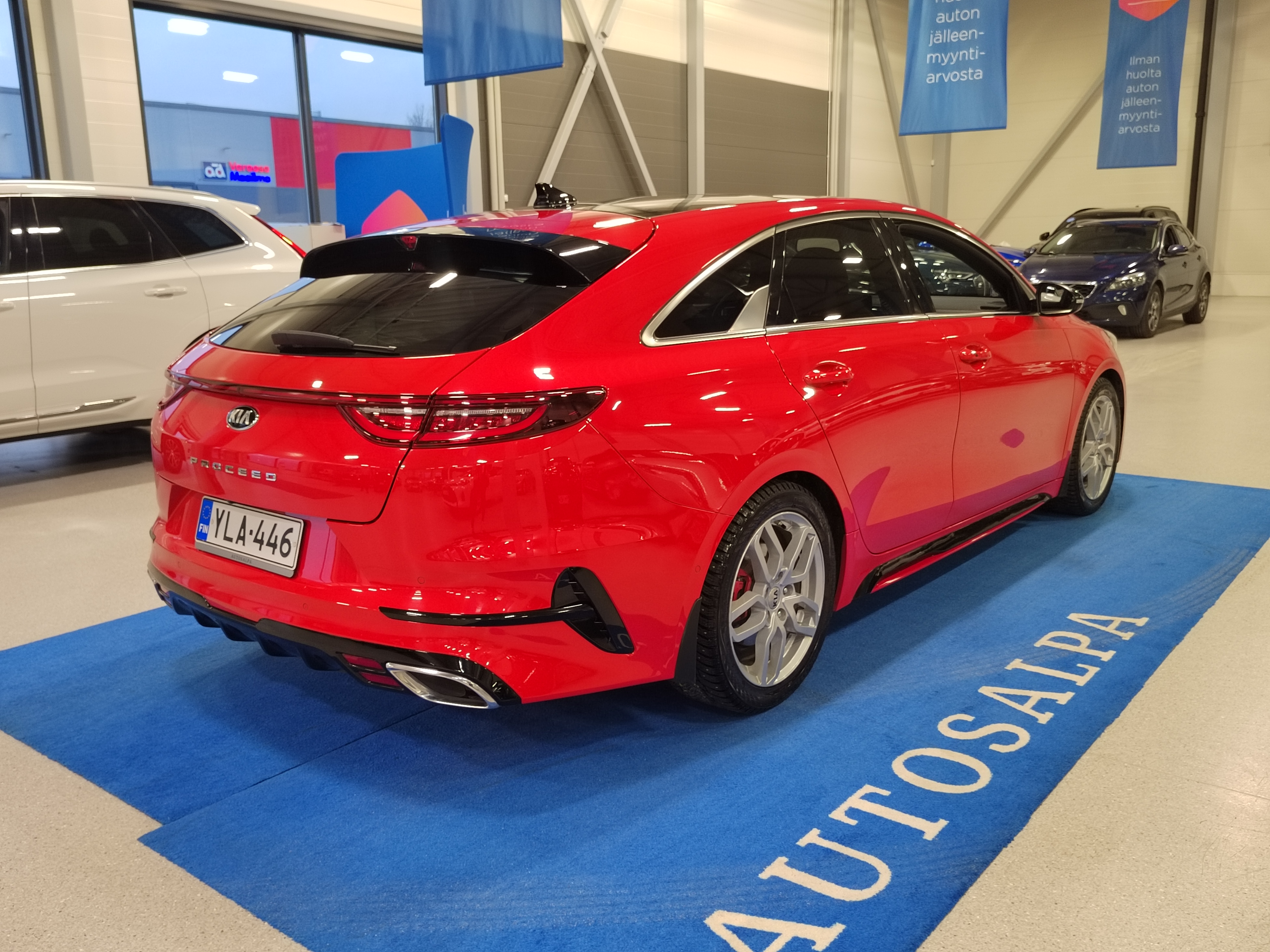 Kia PROCEED 1,6 T-GDI ISG 204HV GT BUSINESS PREMIUM SB DCT A/T