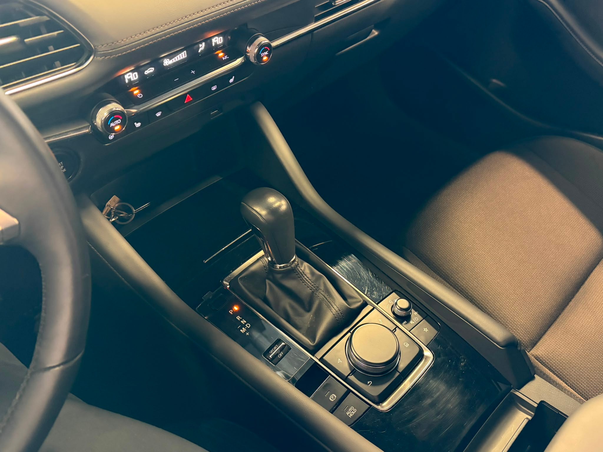 Mazda MAZDA3 HATCHBACK 2,0 SKYACTIV-G VISION AT