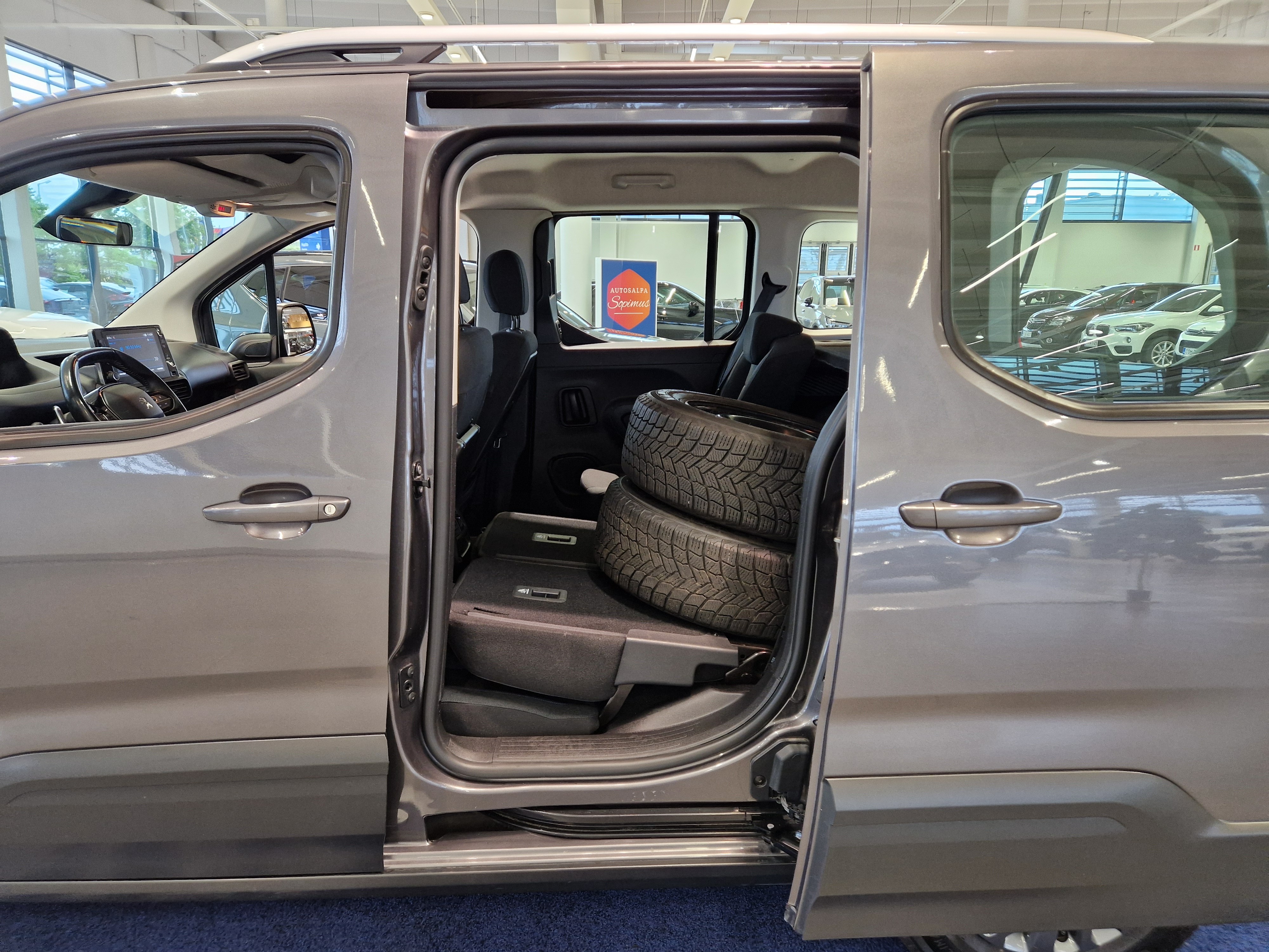 Peugeot RIFTER ALLURE BLUEHDI 130 EAT8-AUTOMAATTI L1