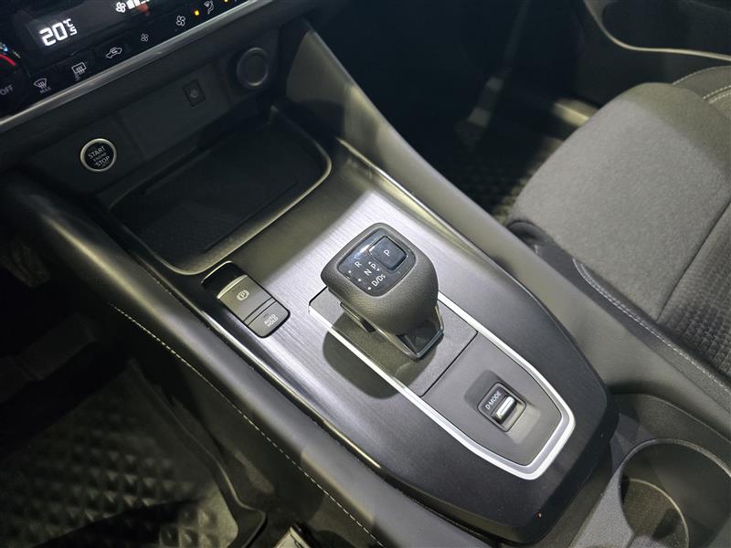 Nissan QASHQAI MHEV 158 XTRONIC 2WD N-CONNECTA TAKUU 24KK/40TKM