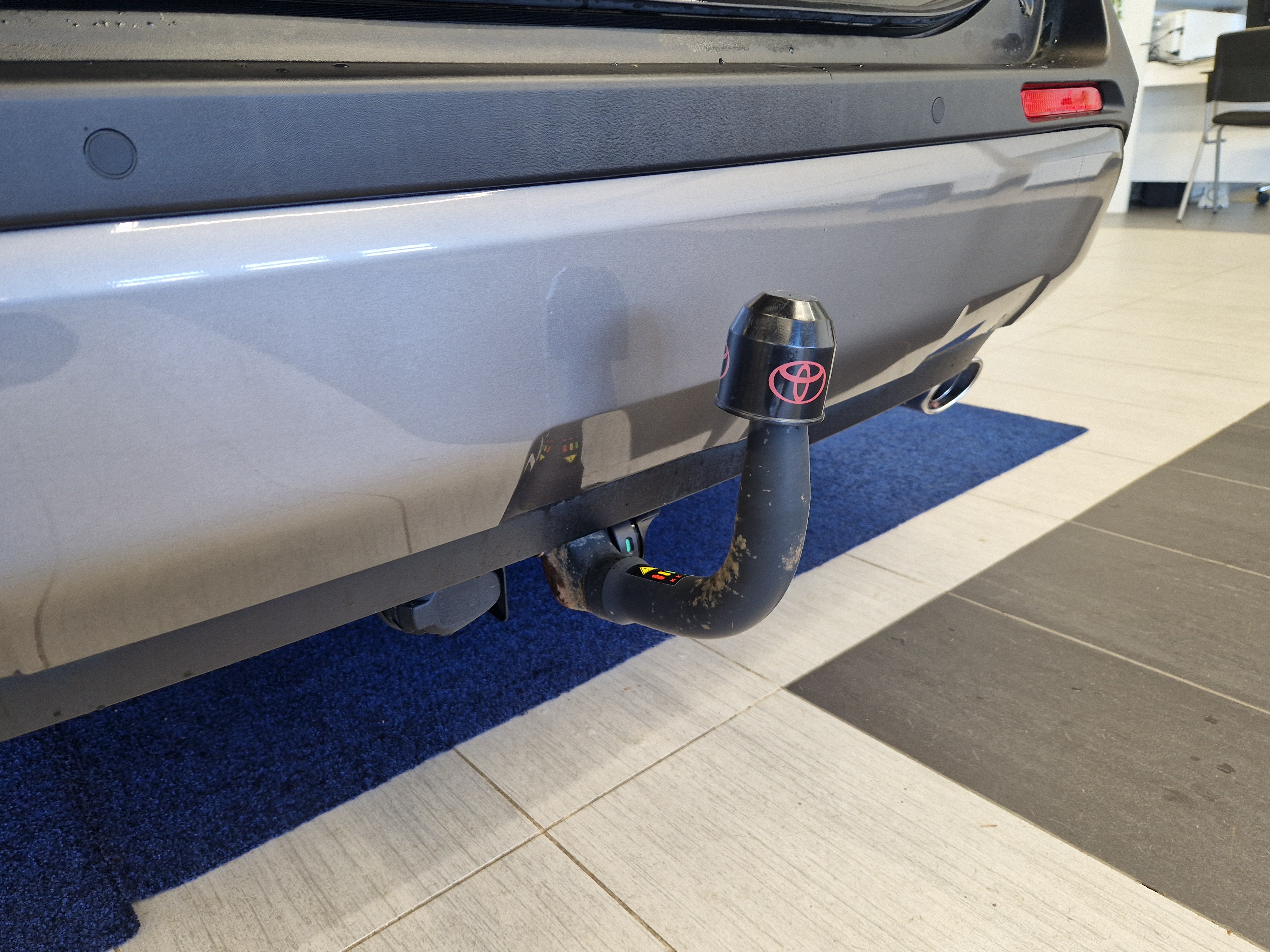 Toyota RAV4 2,5 Hybrid Active Edition 2022, bild 6/14