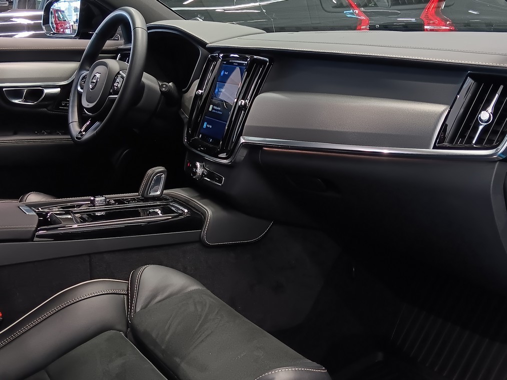 Volvo V90 T8 AWD LONG RANGE R-DESIGN AUT TAKUU 24KK/40TKM