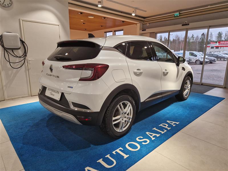Renault CAPTUR E-TECH PLUG-IN HYBRID INTENS. TAKUU 24KK/40TKM