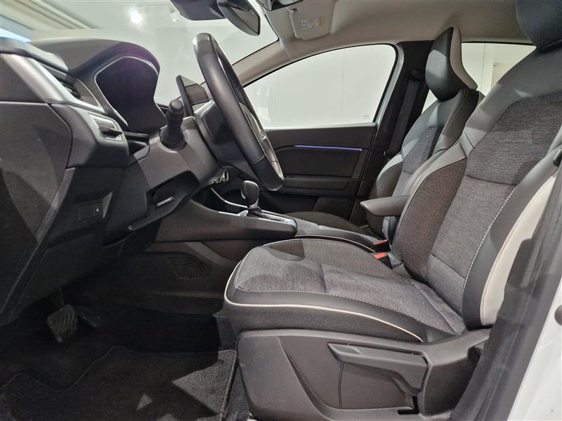 Renault CAPTUR E-TECH PLUG-IN HYBRID INTENS. TAKUU 24KK/40TKM