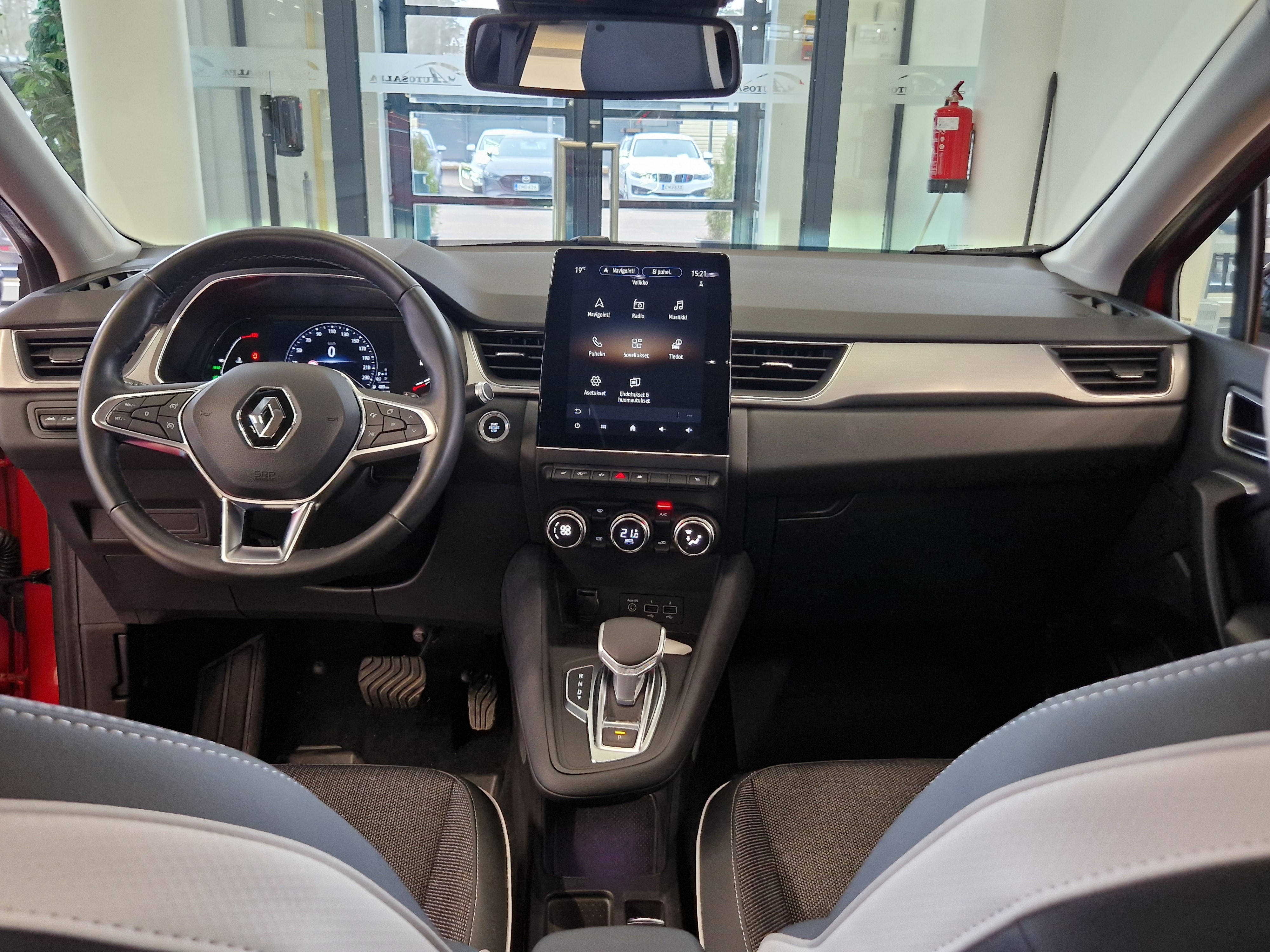 Renault CAPTUR TCE 130 EDC7-AUT INTENS TAKUU 12KK/20TKM
