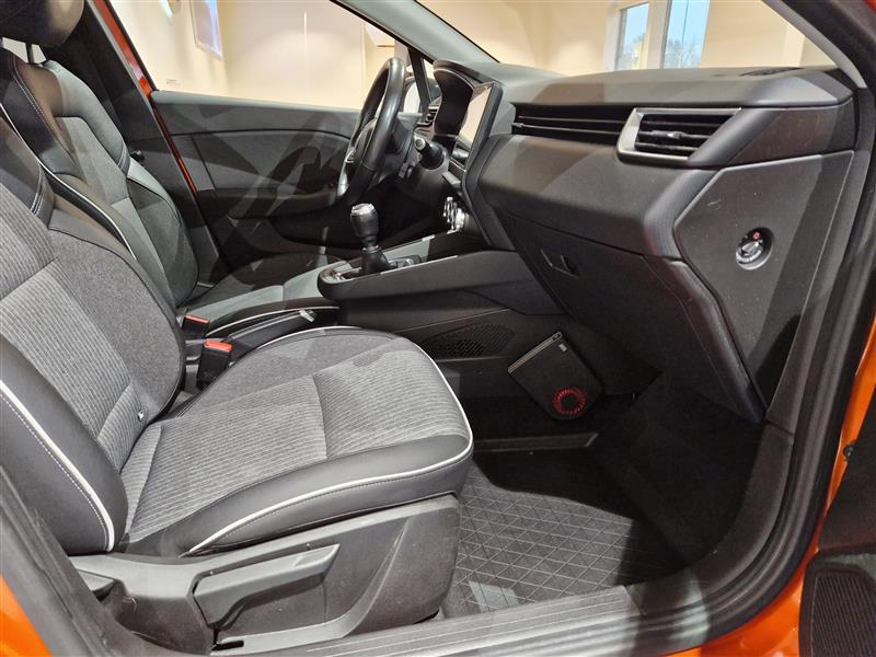Renault CLIO TCE 100 INTENS V