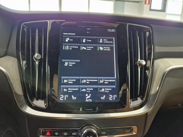 Volvo V60 T8 TWE AWD INSCRIPTION AUT. TAKUU 24KK/40TKM
