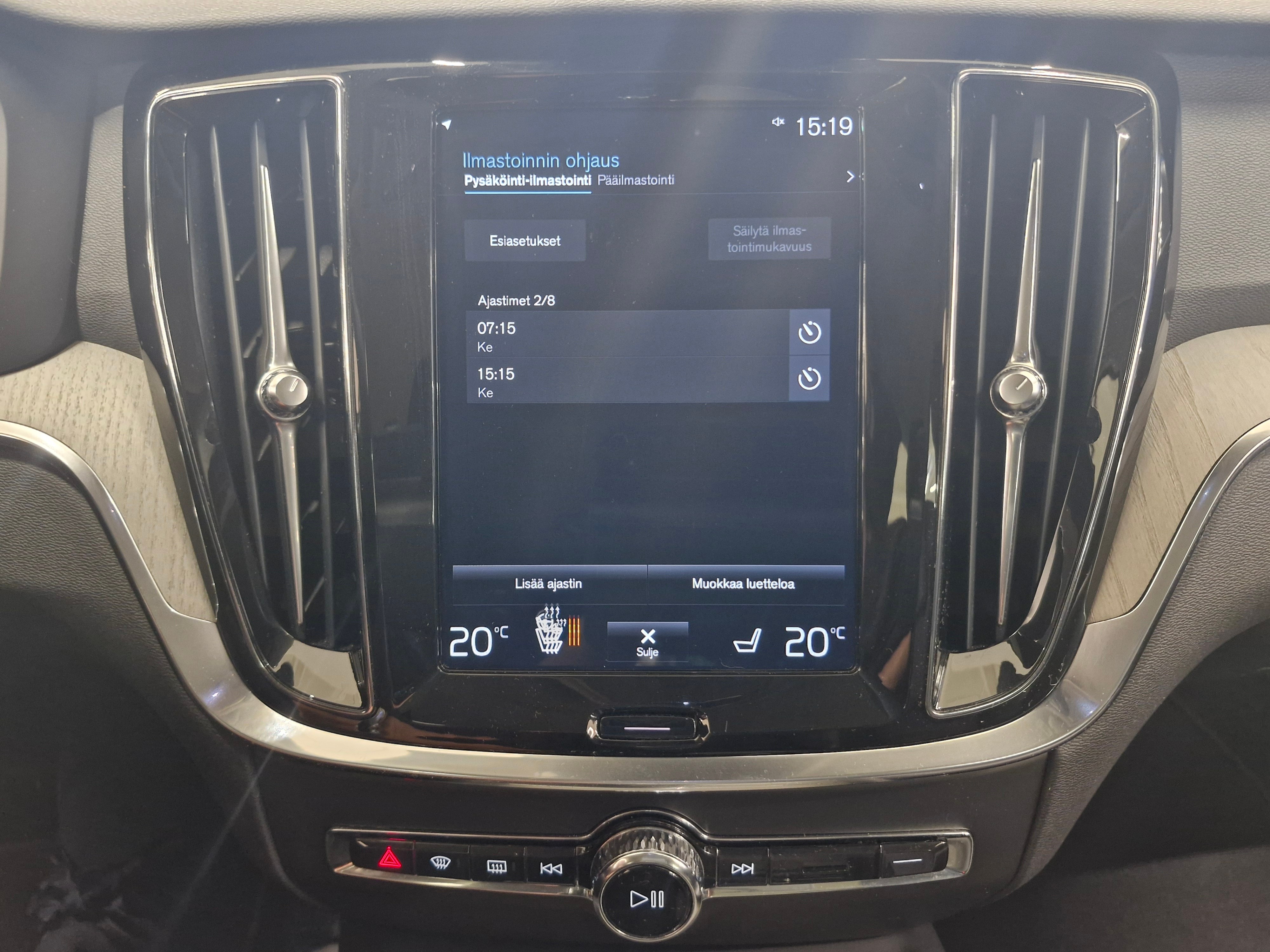 Volvo V60 D4 INSCRIPTION AUT TAKUU 12KK/20TKM