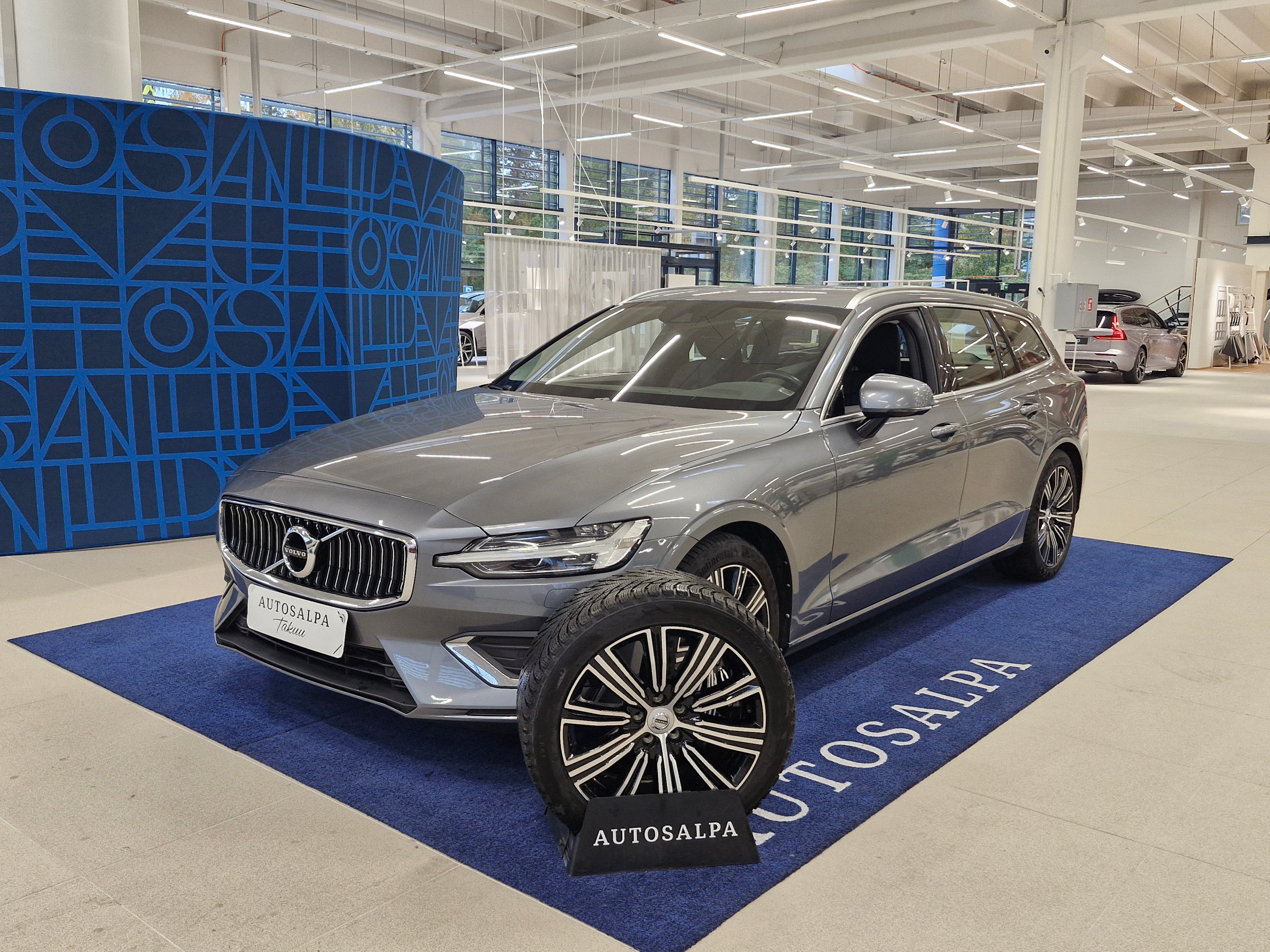Volvo V60 D4 Inscription aut 2020, kuva 2/22