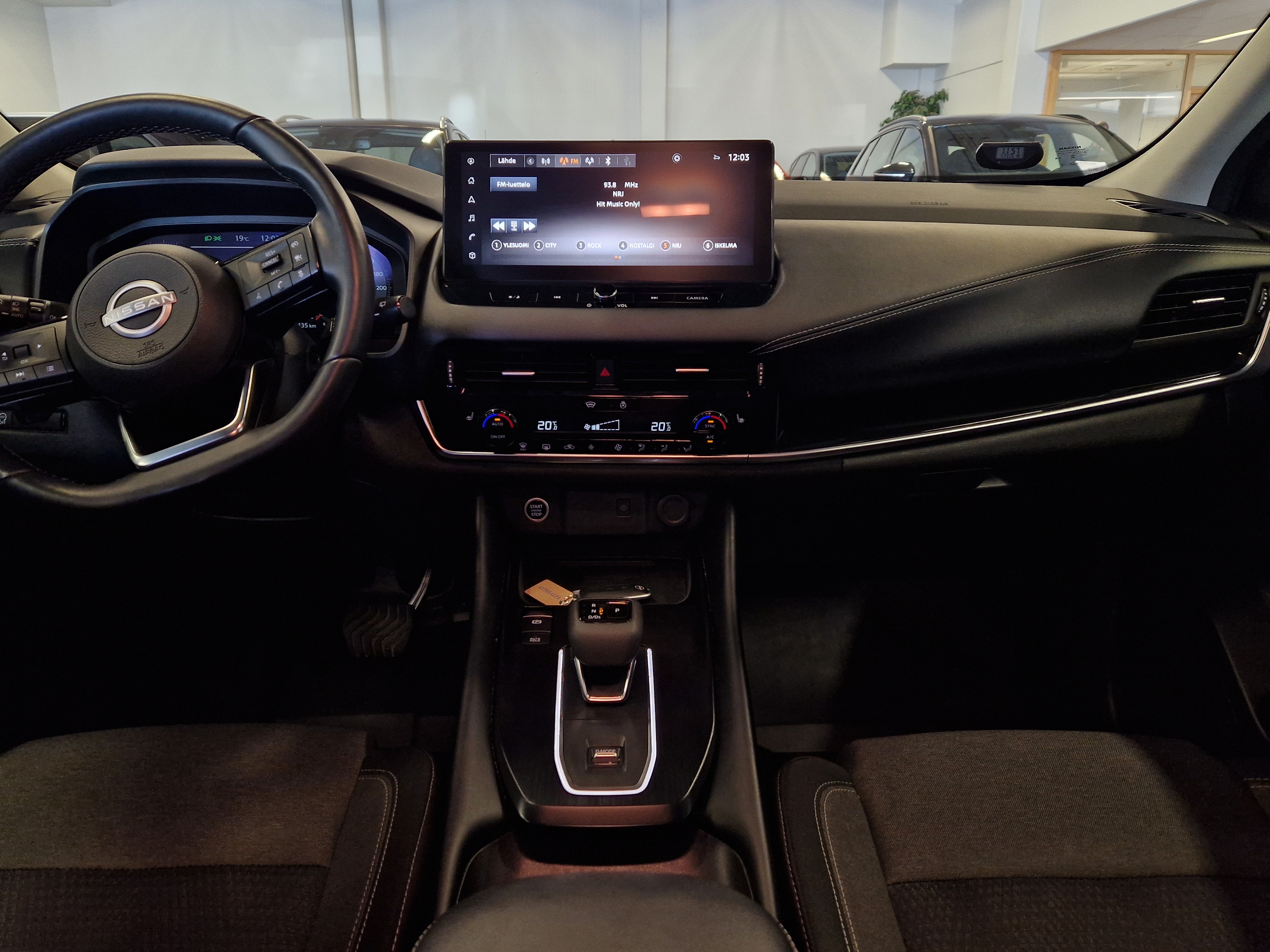 Nissan QASHQAI MHEV 158 XTRONIC 2WD N-CONNECTA 12.3\" TFT