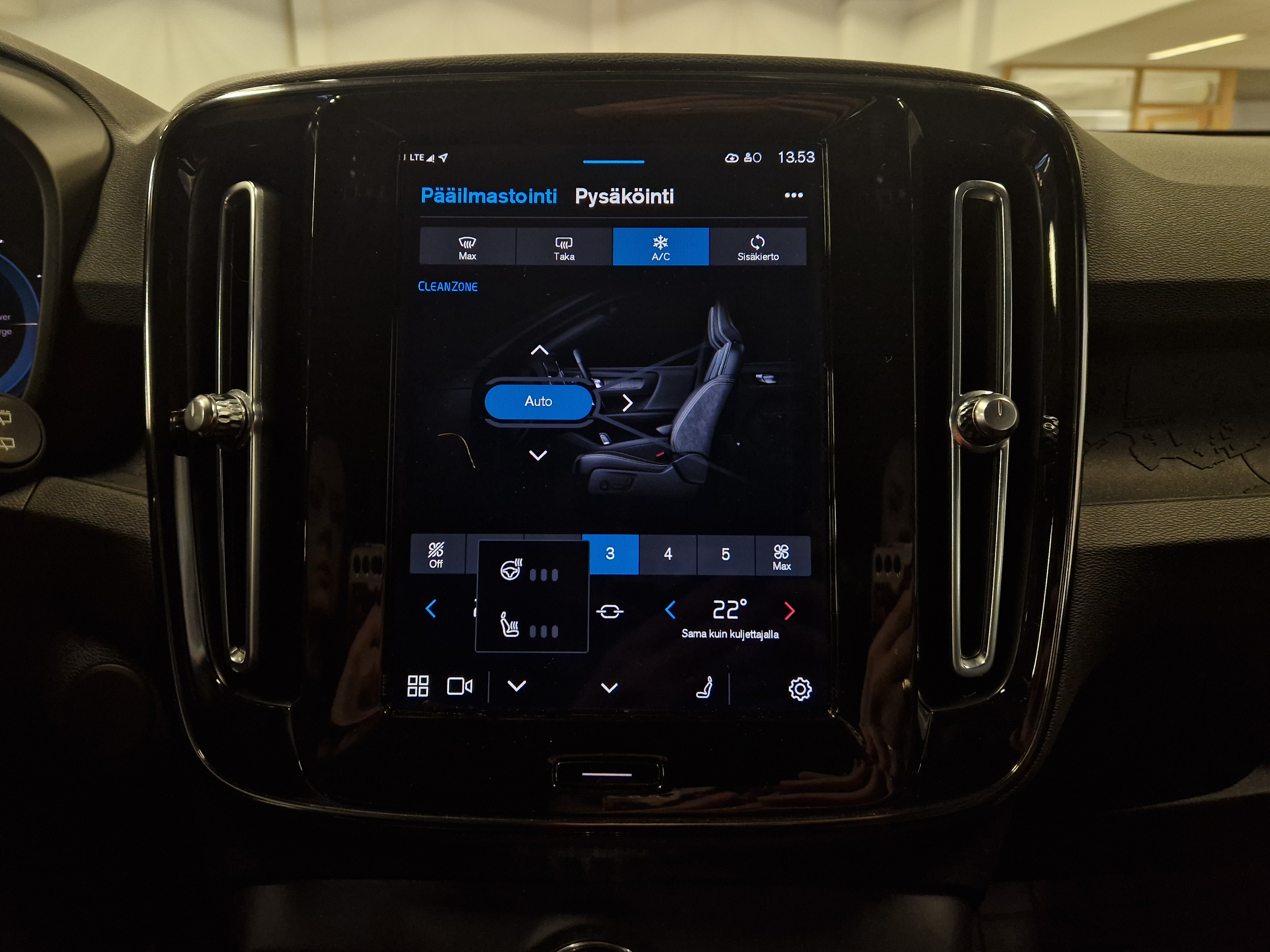 Volvo XC40 RECHARGE PLUS AUT TAKUU 24KK/40TKM