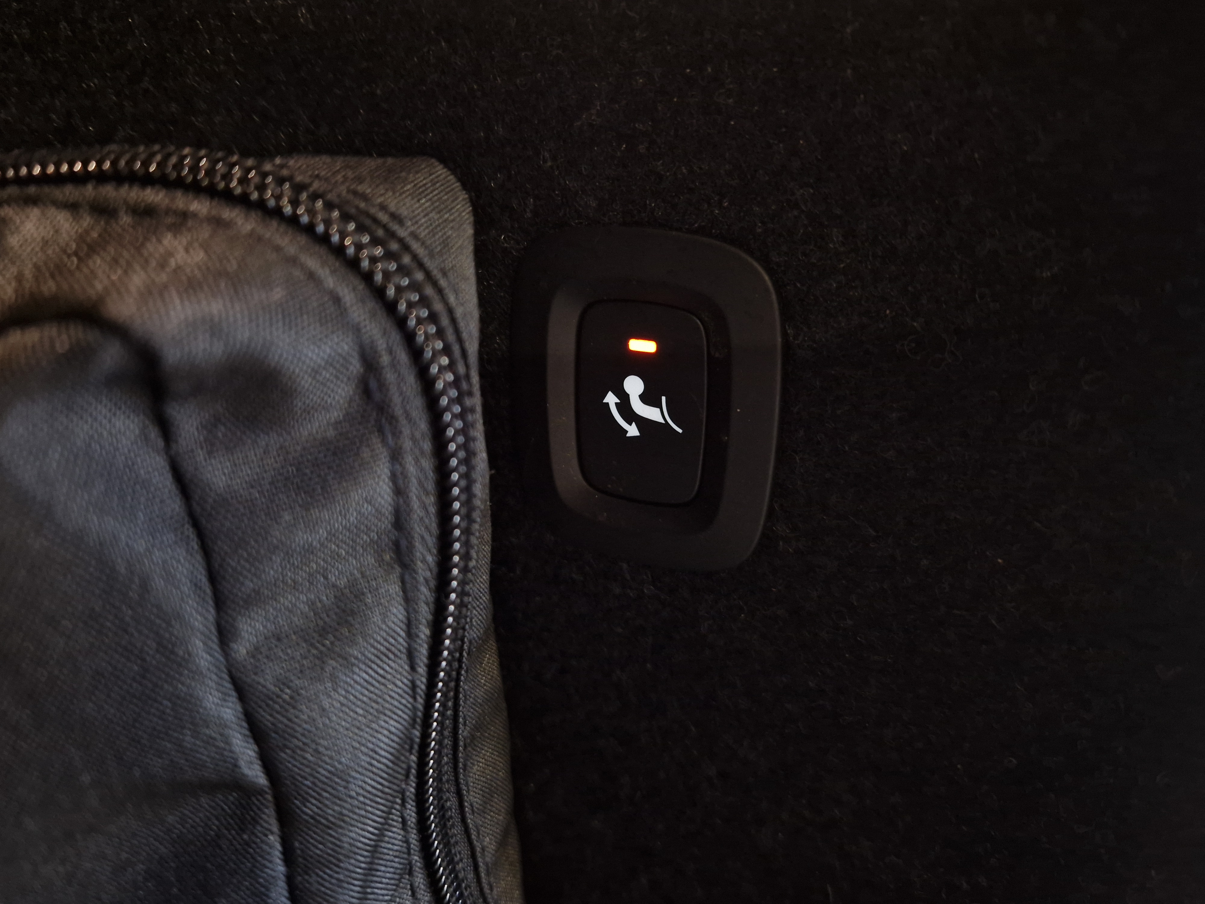 Volvo XC40 RECHARGE PLUS AUT TAKUU 24KK/40TKM