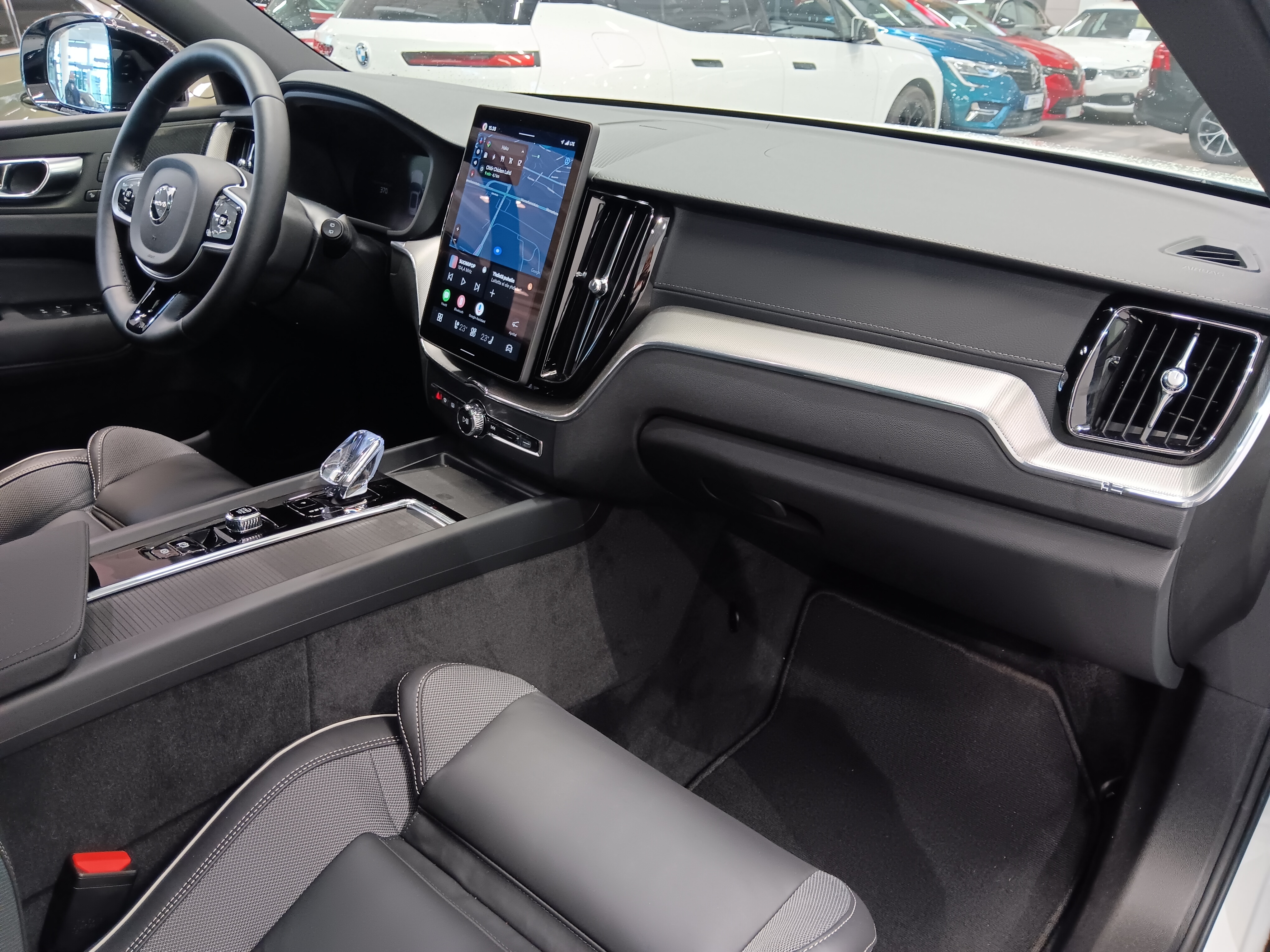 Volvo XC60 T8 AWD LONG RANGE ULTRA BLACK EDITION