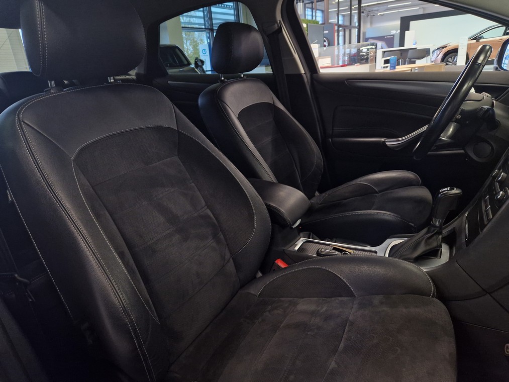 Ford MONDEO 2,0 ECOBOOST 203HV POWERSHIFT TITANIUM BUSINESS A6
