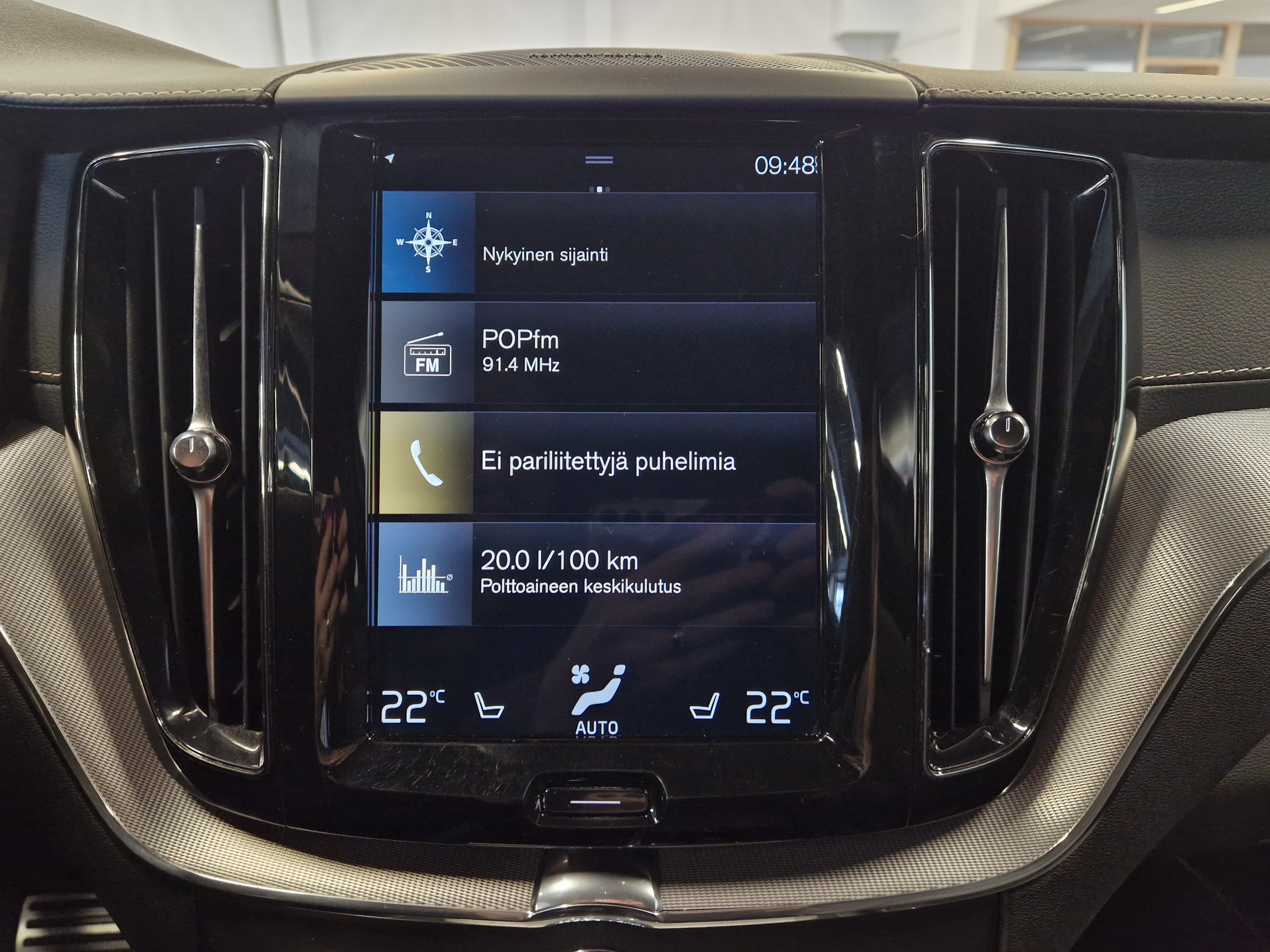 Volvo XC60 B4 AWD MHEV BUSINESS R-DESIGN AUT