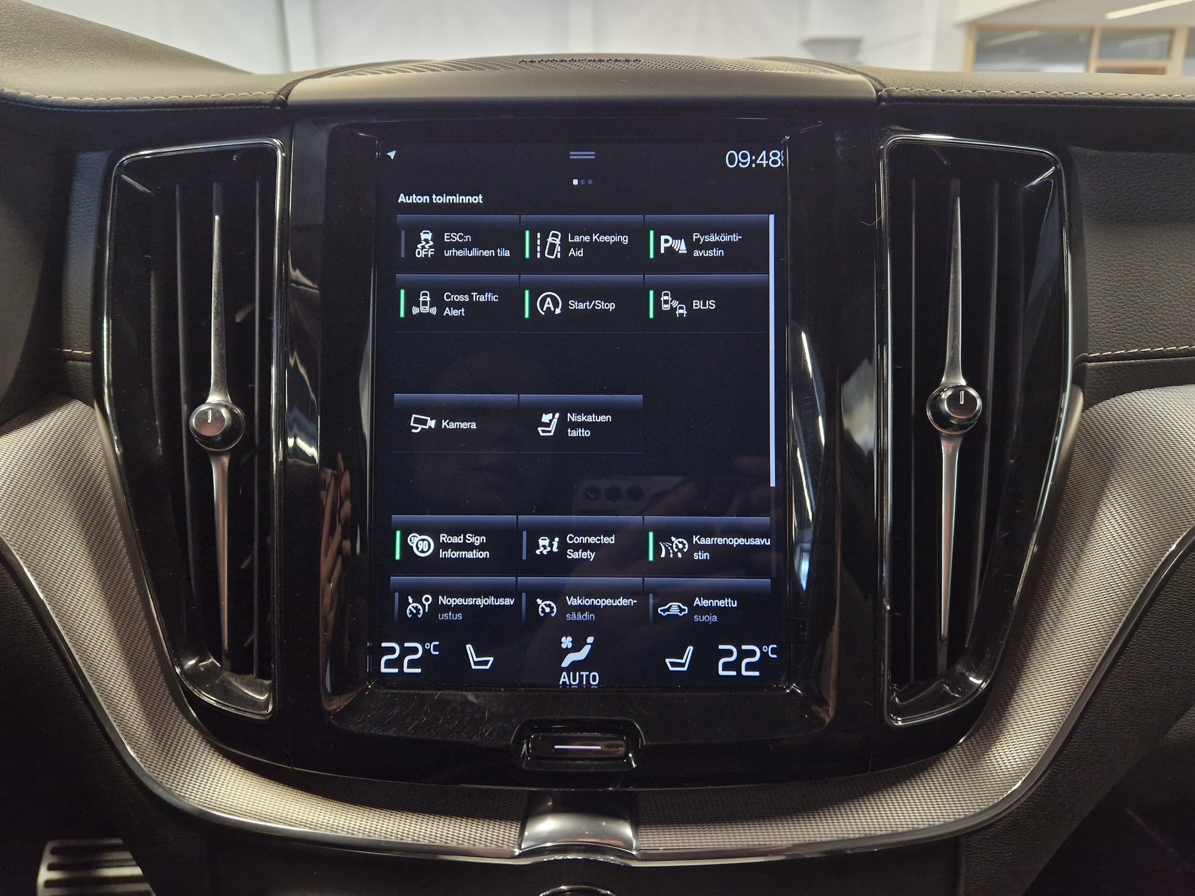 Volvo XC60 B4 AWD MHEV BUSINESS R-DESIGN AUT