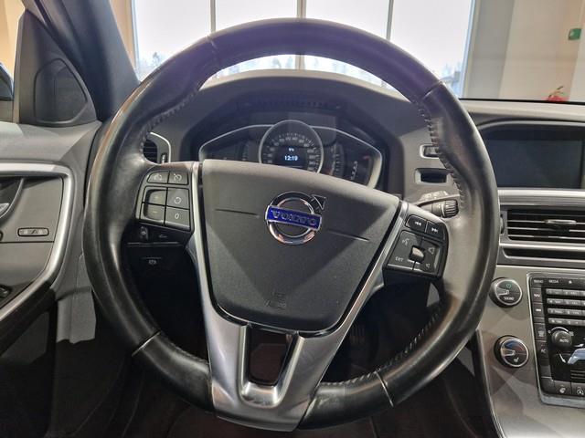Volvo V60 T3 BUSINESS AUT