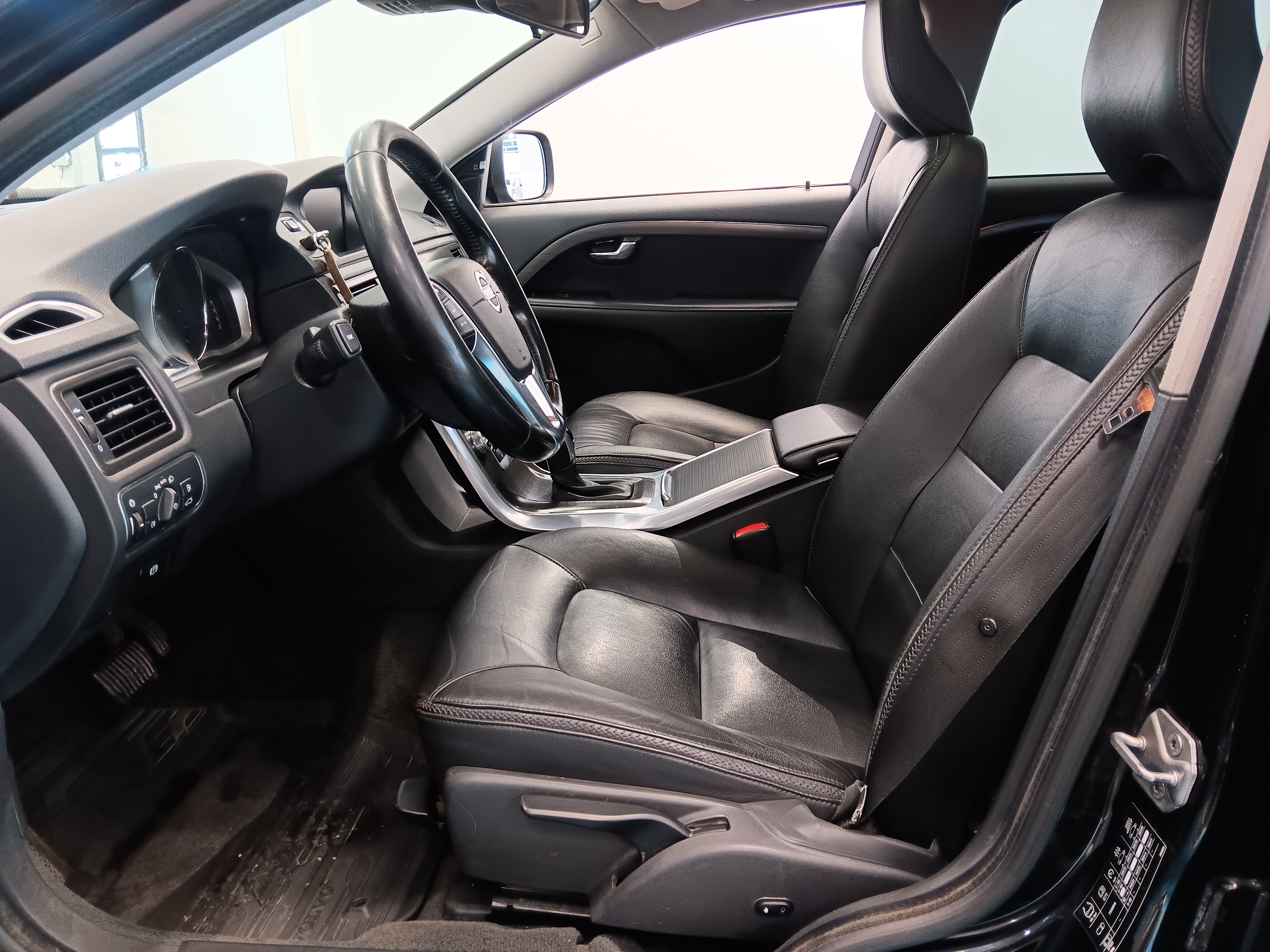 Volvo XC70 D4 AWD MOMENTUM AUT