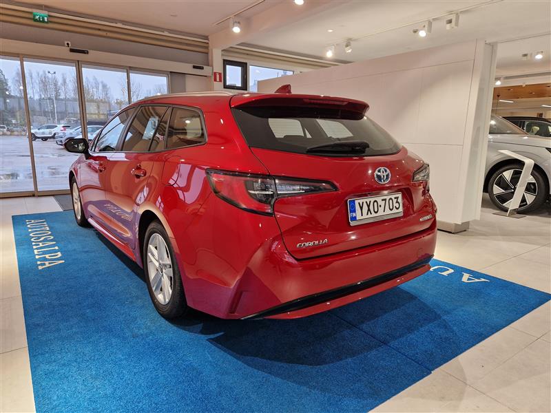 Toyota COROLLA TOURING SPORTS 1,8 HYBRID ACTIVE EDITION