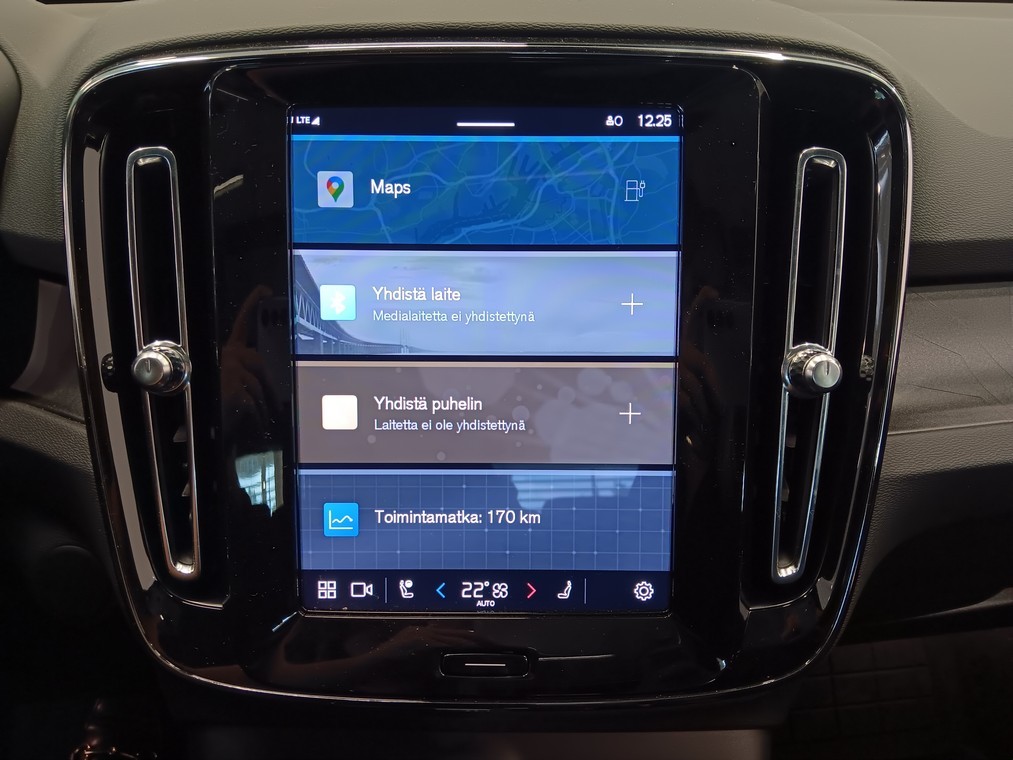 Volvo XC40 RECHARGE SINGLE ULTIMATE EXTENDED RANGE.