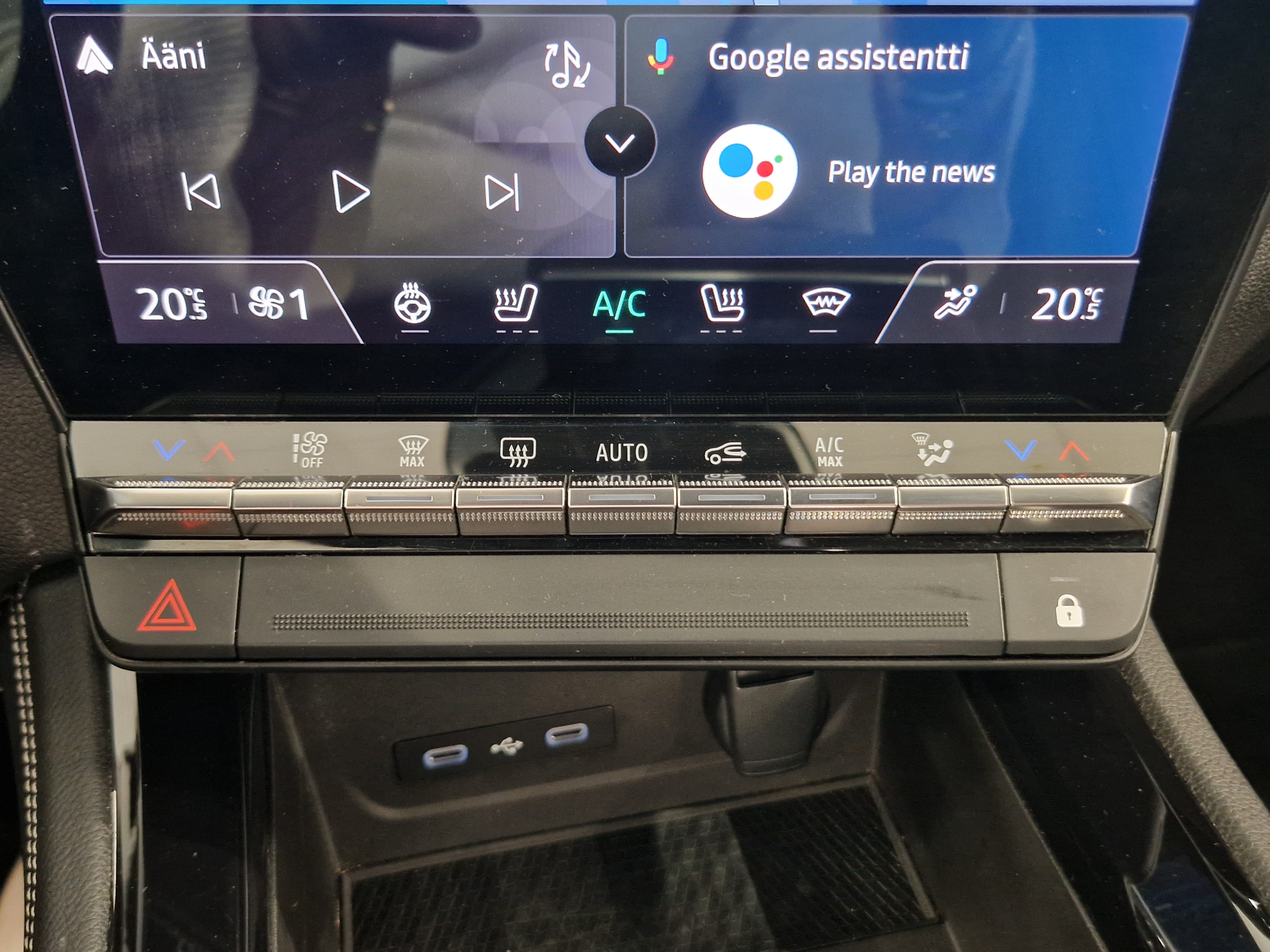 Renault ESPACE E-TECH FULL HYBRID 200 TECHNO TAKUU 24KK/40TKM.