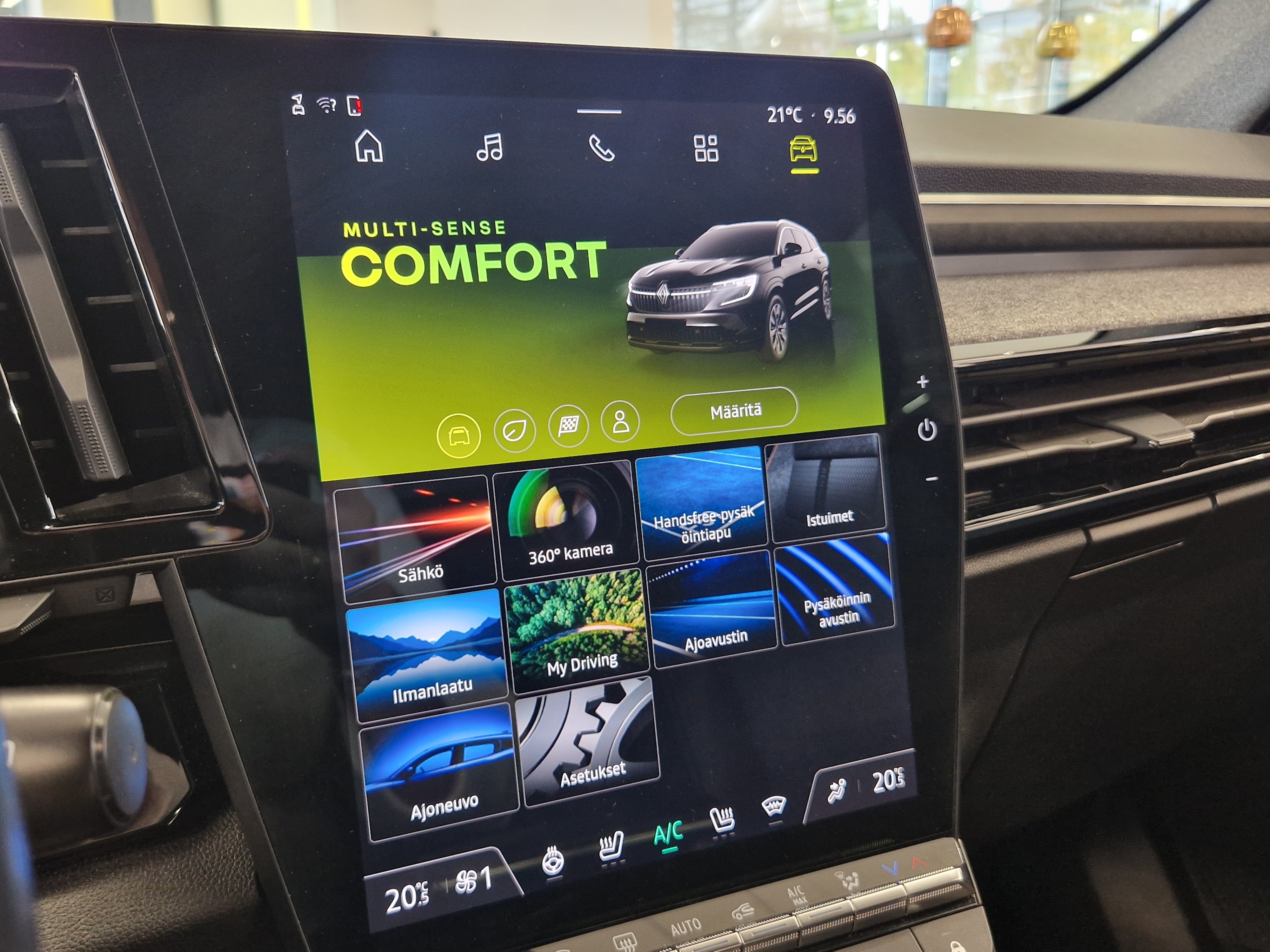 Renault ESPACE E-TECH FULL HYBRID 200 TECHNO TAKUU 24KK/40TKM.