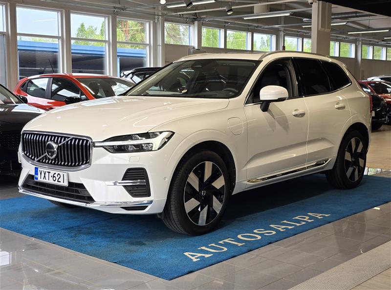Volvo XC60 T8 AWD LONG RANGE ULTIMATE BRIGHT TAKUU 24KK/40TKM