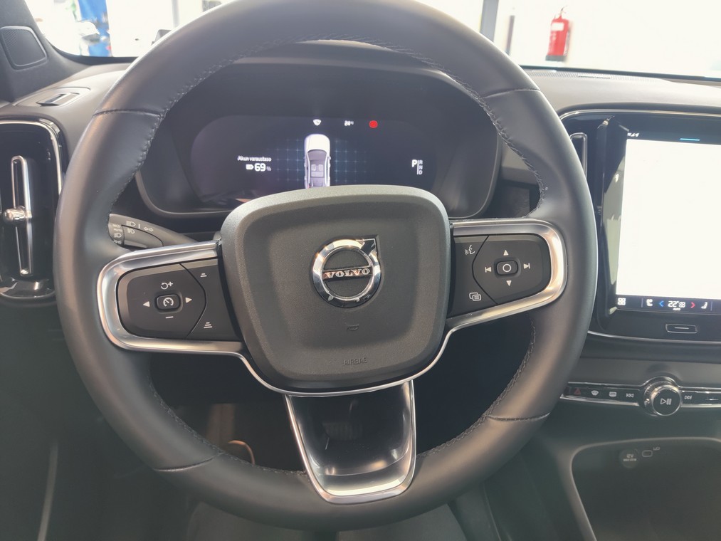 Volvo C40 RECHARGE TWIN ULTIMATE TAKUU 24KK/40TKM