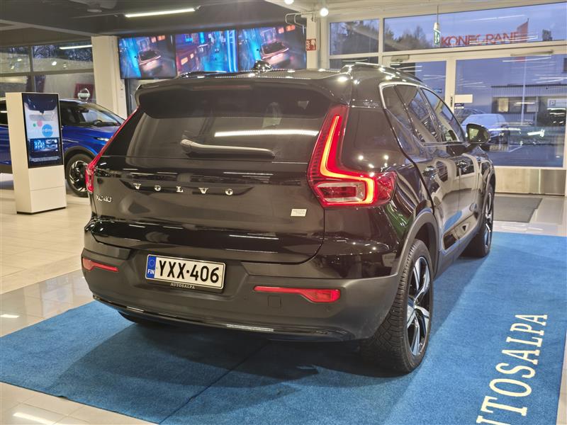 Volvo XC40 RECHARGE TWIN PLUS SELEKT TAKUU