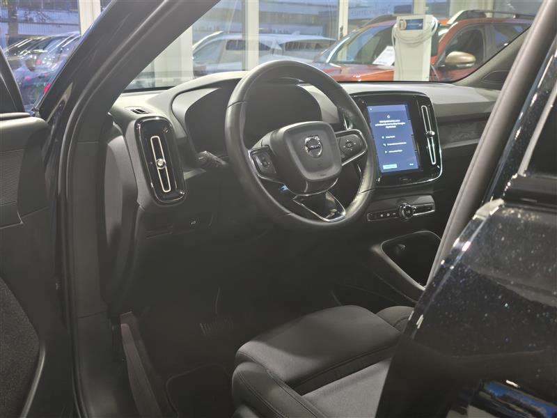 Volvo XC40 RECHARGE TWIN PLUS SELEKT TAKUU