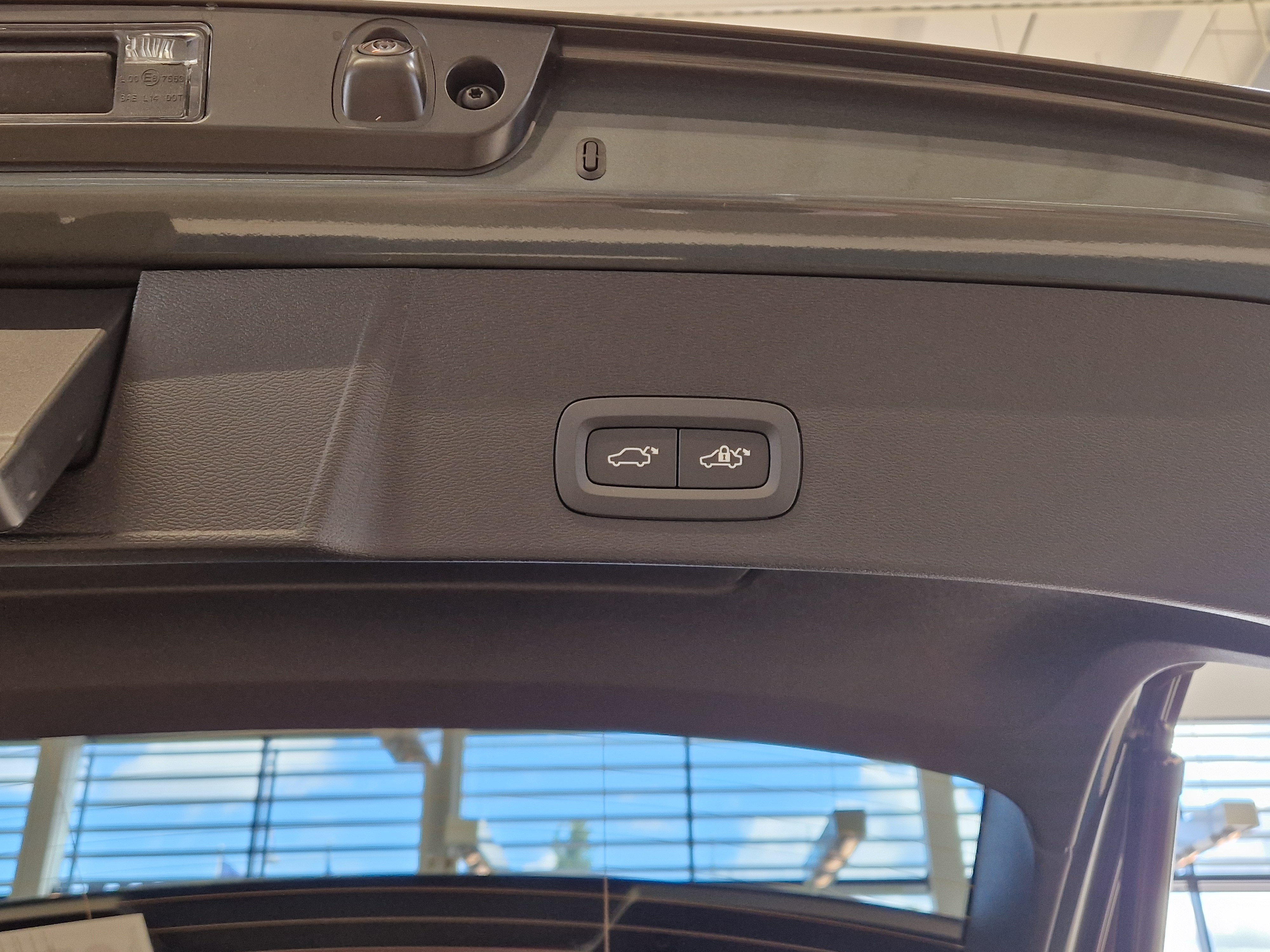 Volvo EX40 TWIN PLUS.