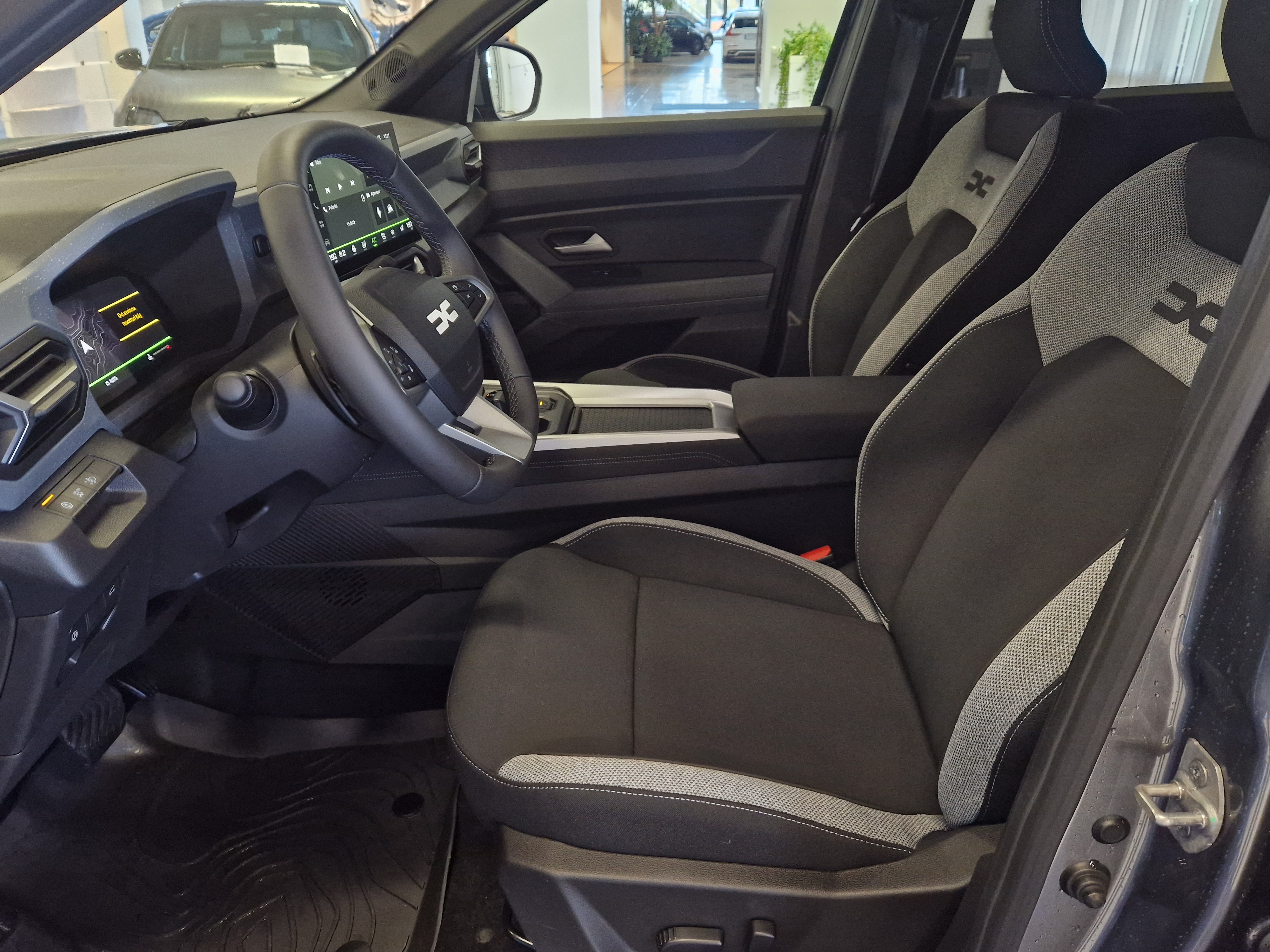 Dacia Bigster Hybrid 150 4x4 Journey 2026, bild 5/14