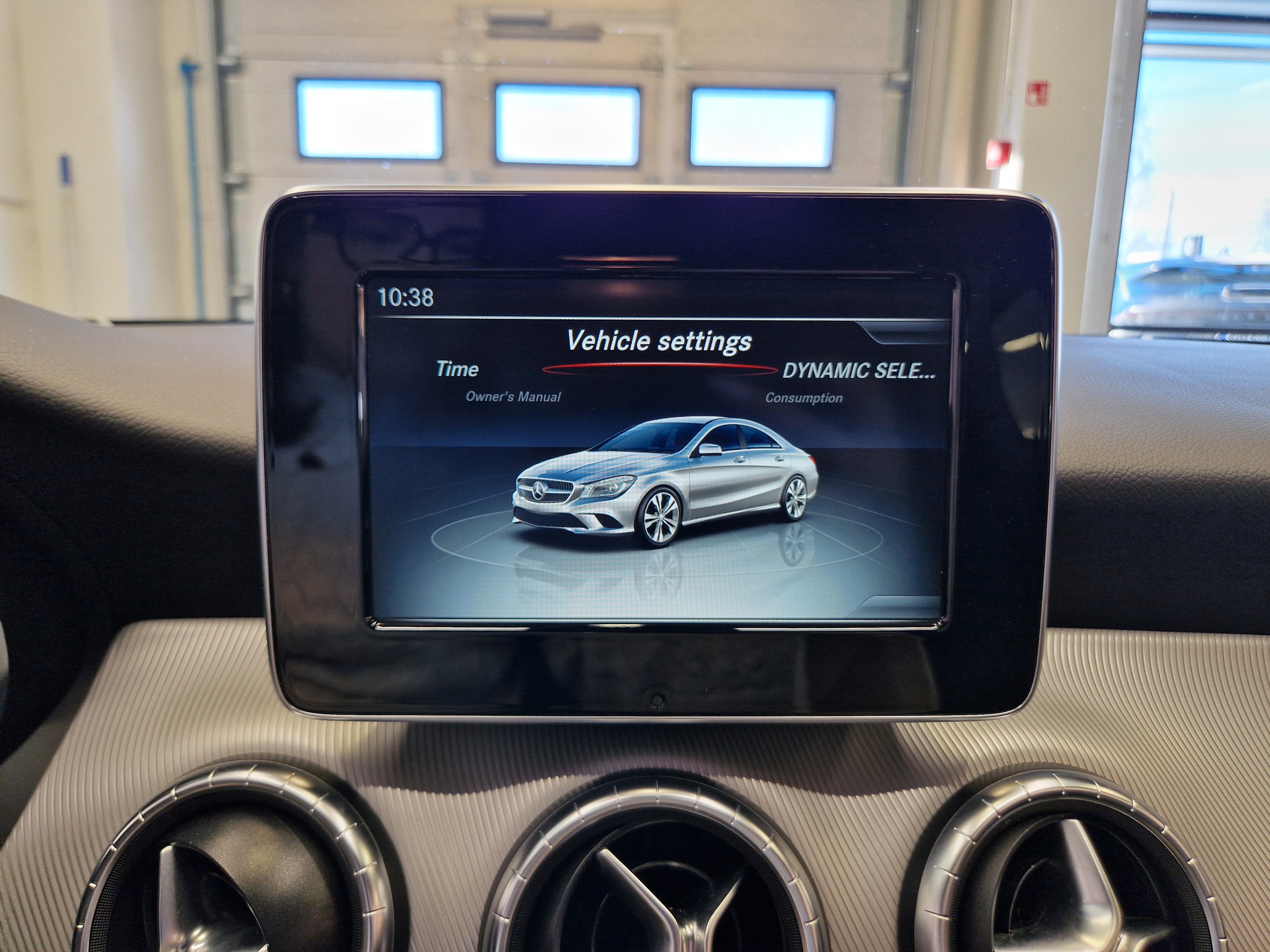 Mercedes-benz CLA 180 A PREMIUM BUSINESS