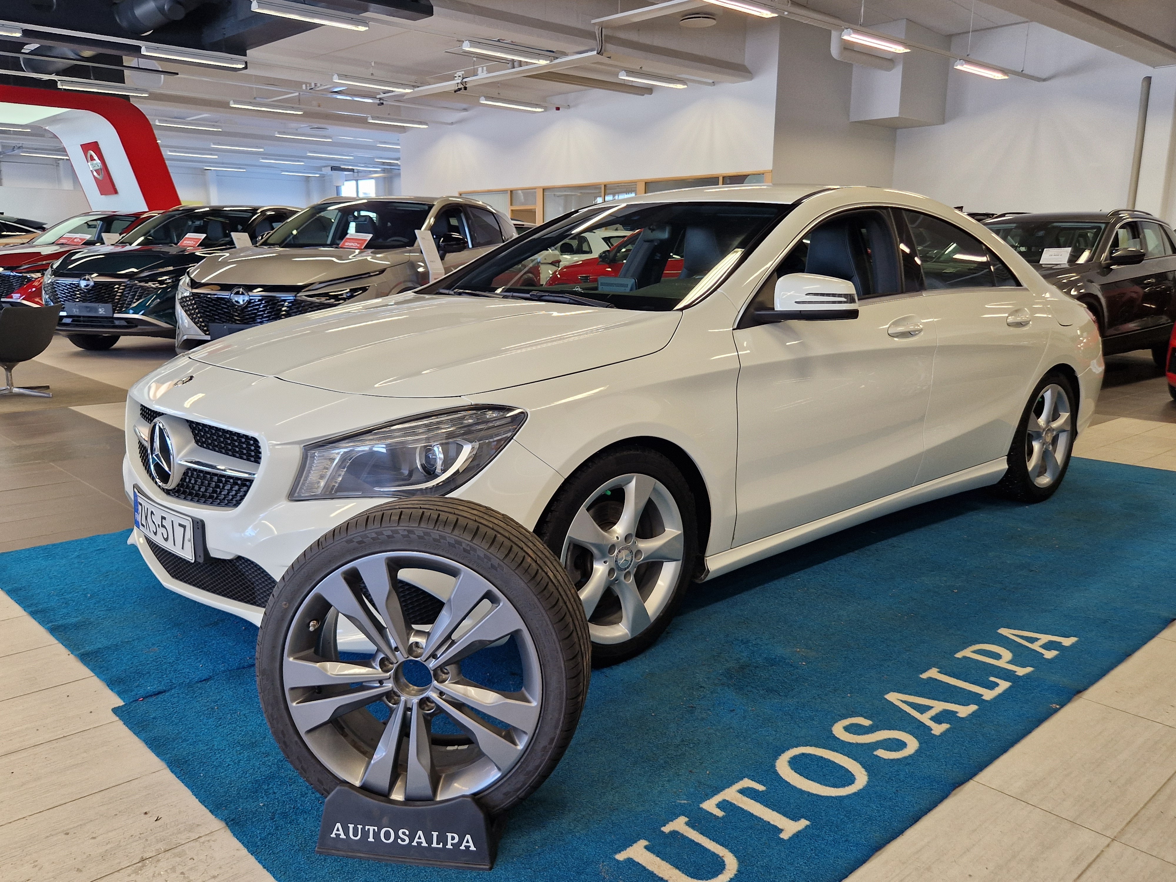 Mercedes-benz CLA 180 A PREMIUM BUSINESS