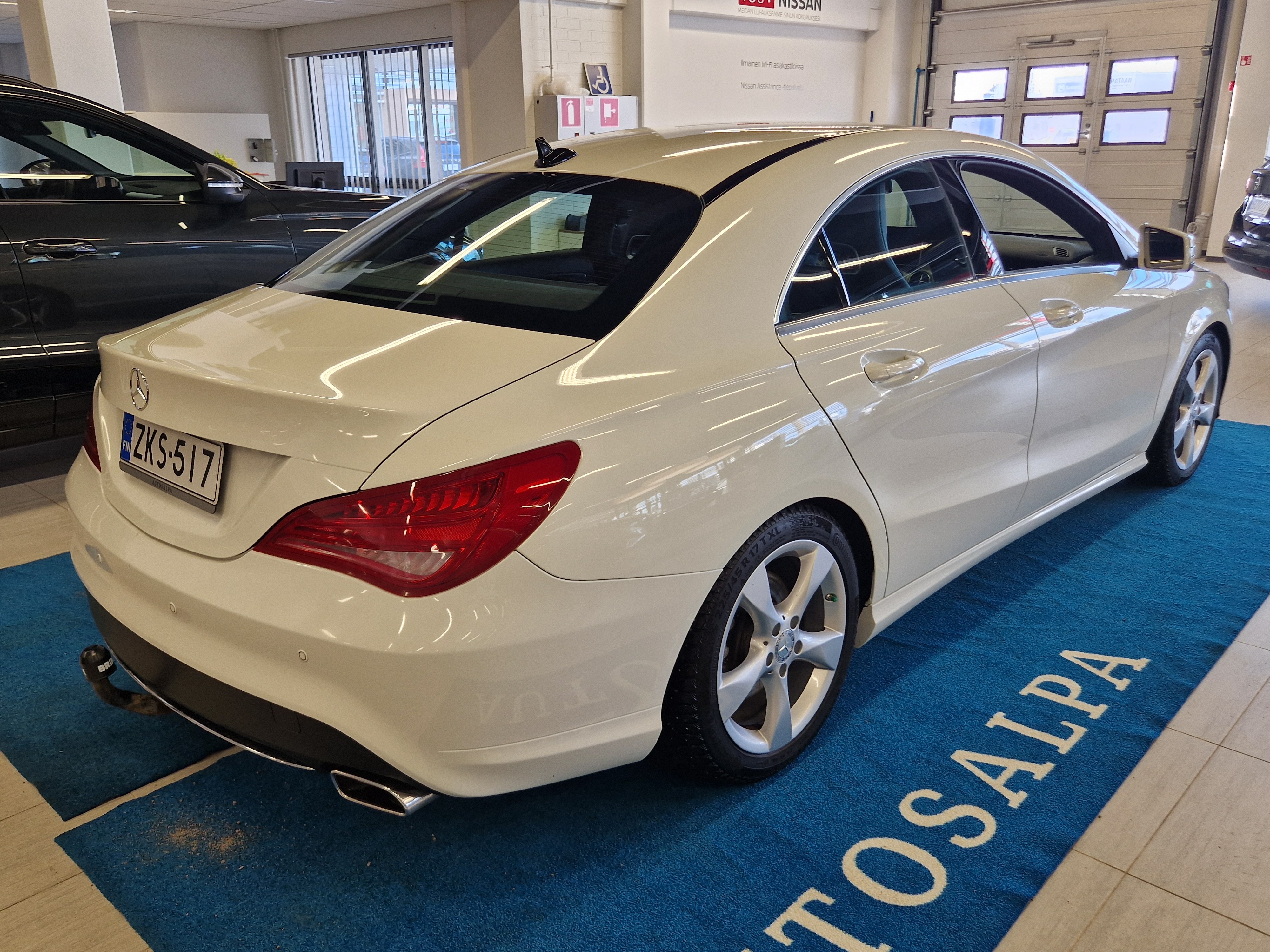 Mercedes-benz CLA 180 A PREMIUM BUSINESS