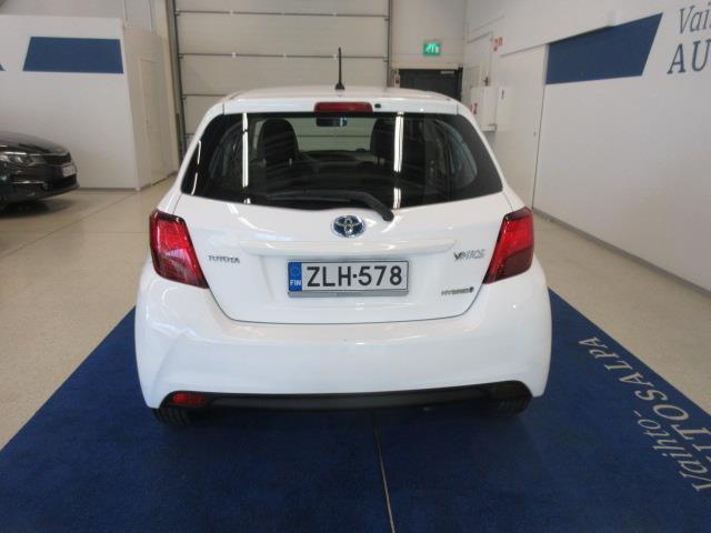 Toyota YARIS 1,5 HYBRID LIFE 5OV